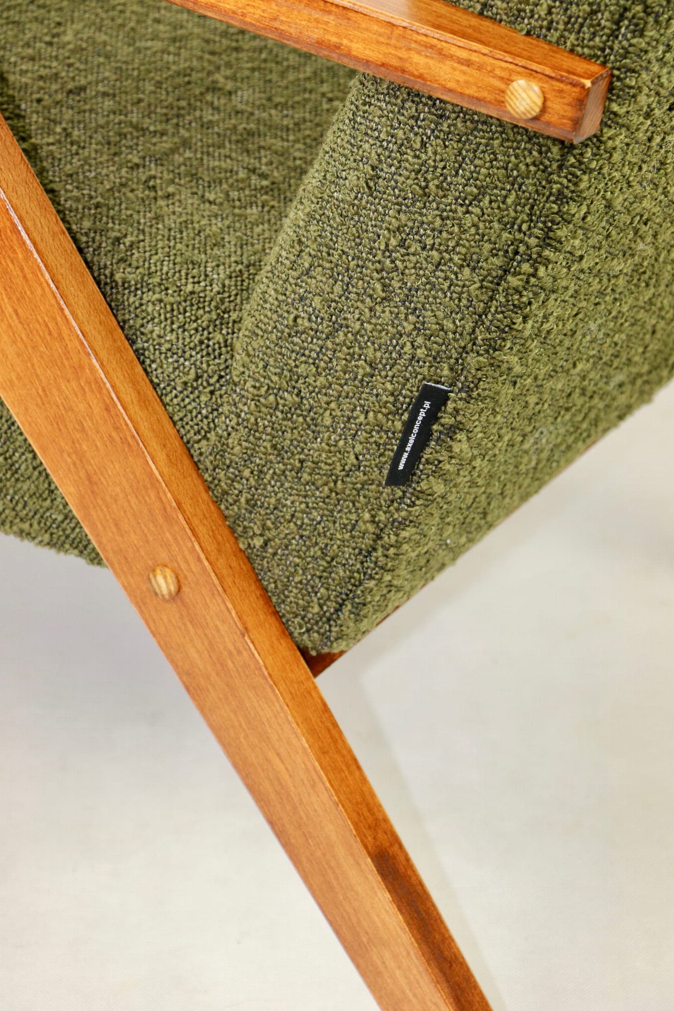 Armchair VAR B-310, olive bouclé, oak, Poland, 1970s. - 107832