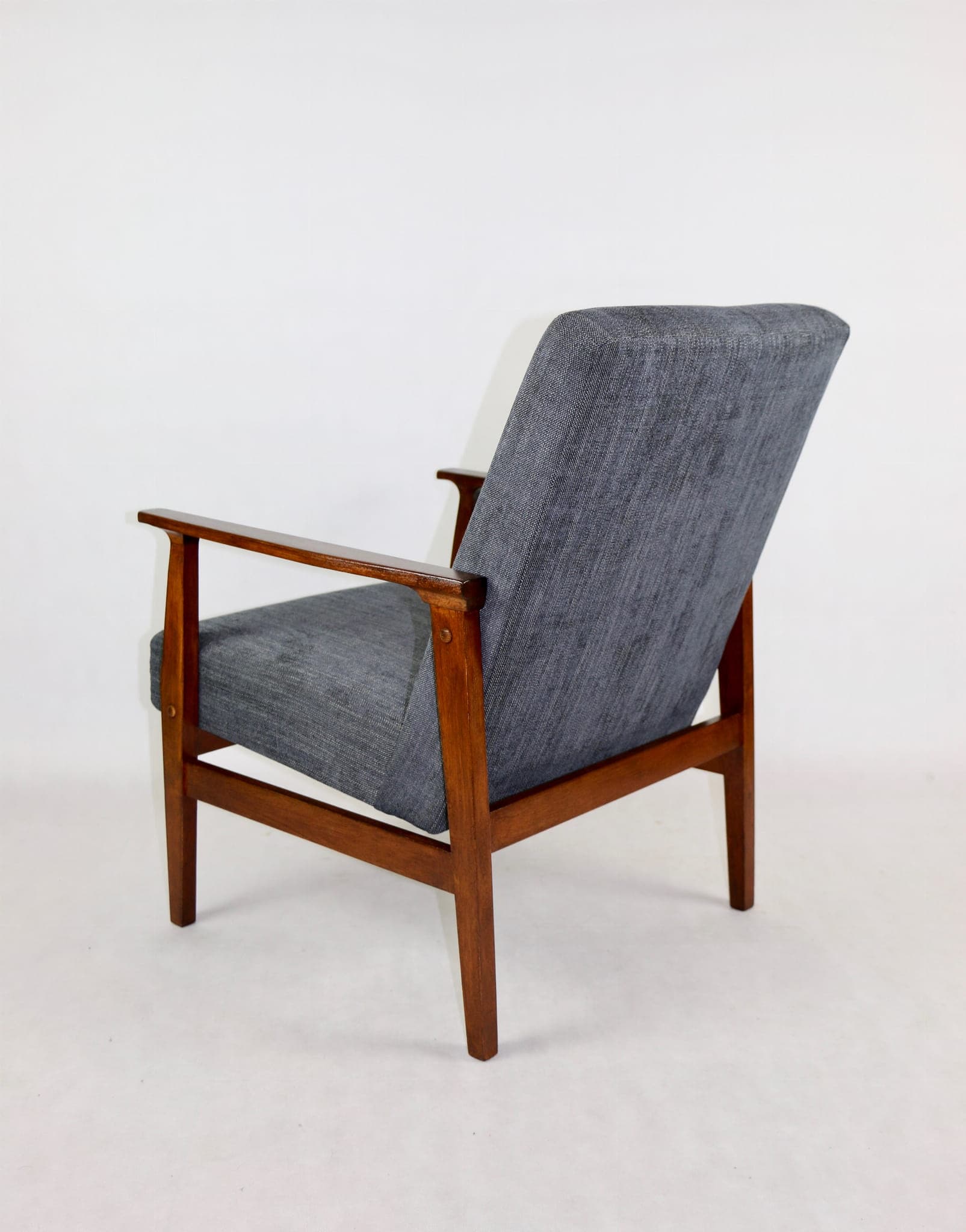 Armchair, grey textured upholstery, wood, 1970s. - 107517
