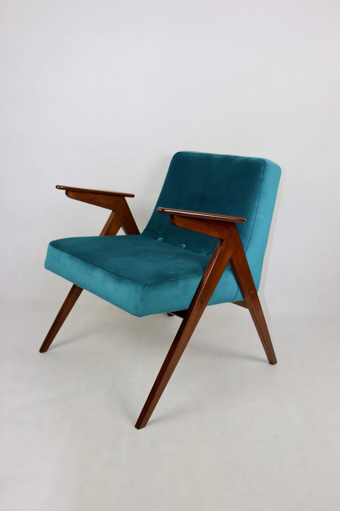 Fotel Bunny, velvet turkusowy, proj. J. Chierowski, Polska, lata 70. - 107401