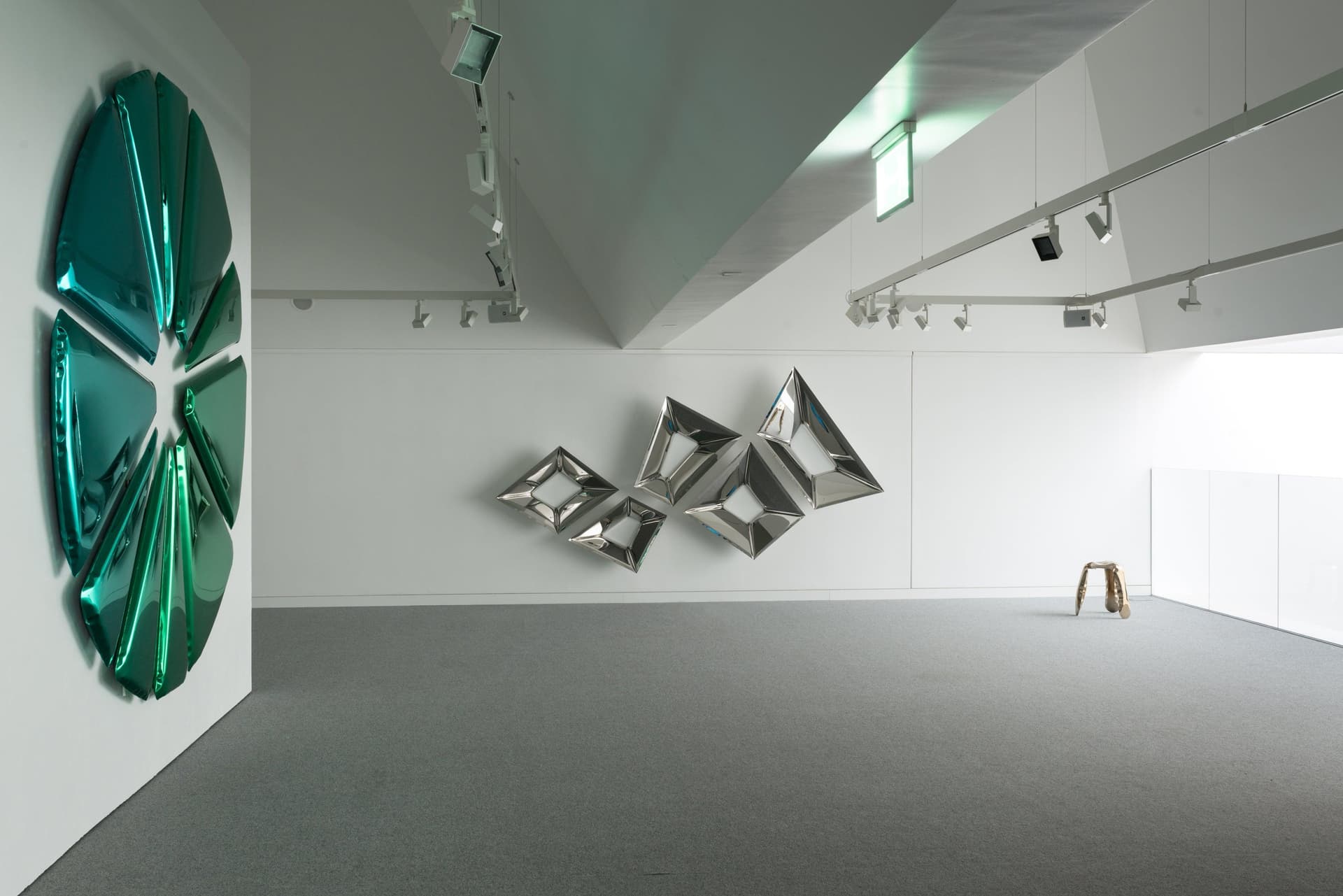 Zestaw trzech luster ściennych CRYSTALS stalowy, srebrny, Zieta Studio - 120569