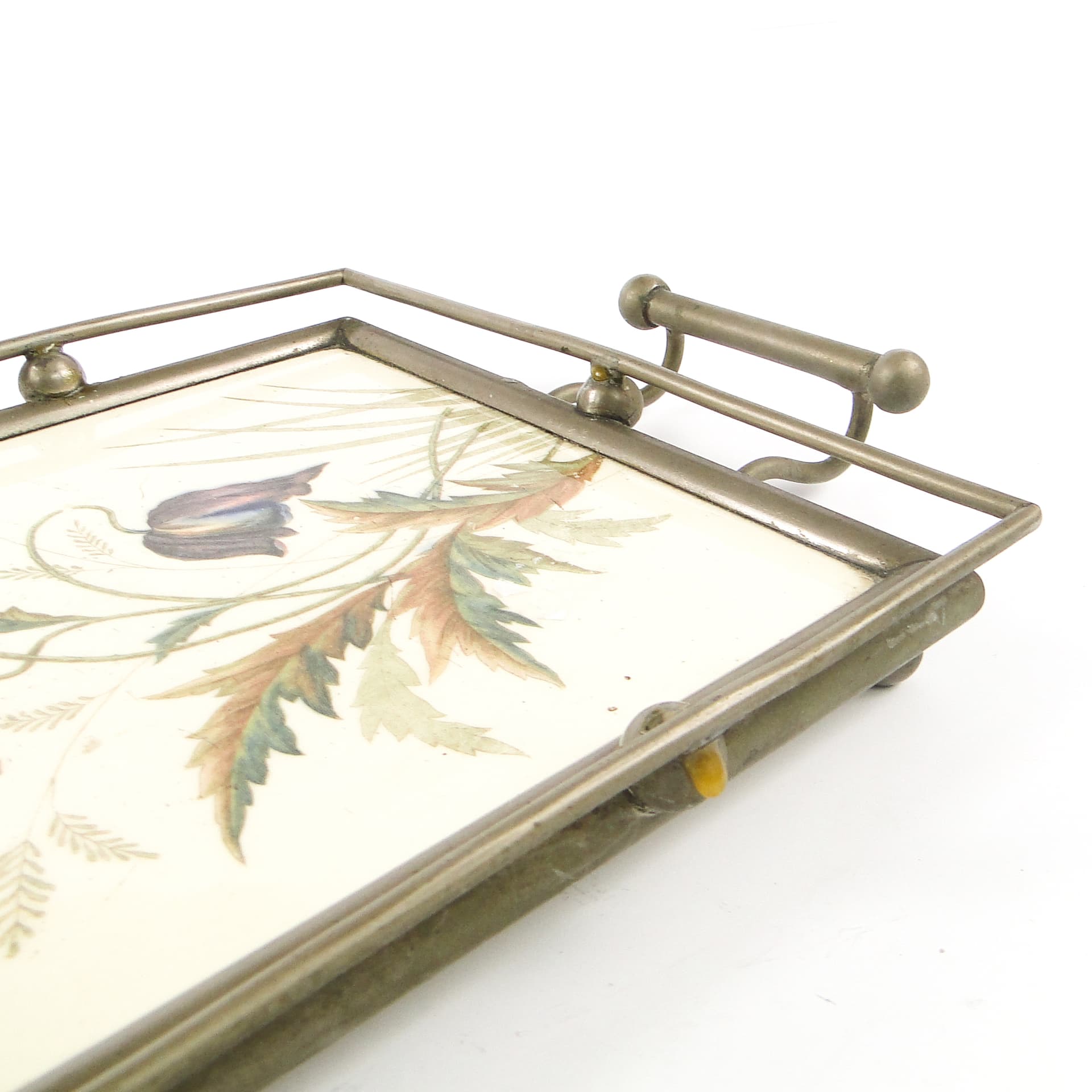 Taca secesyjna, mosiądz srebrzony, porcelana biała, Austria, początek XX w. - 108863