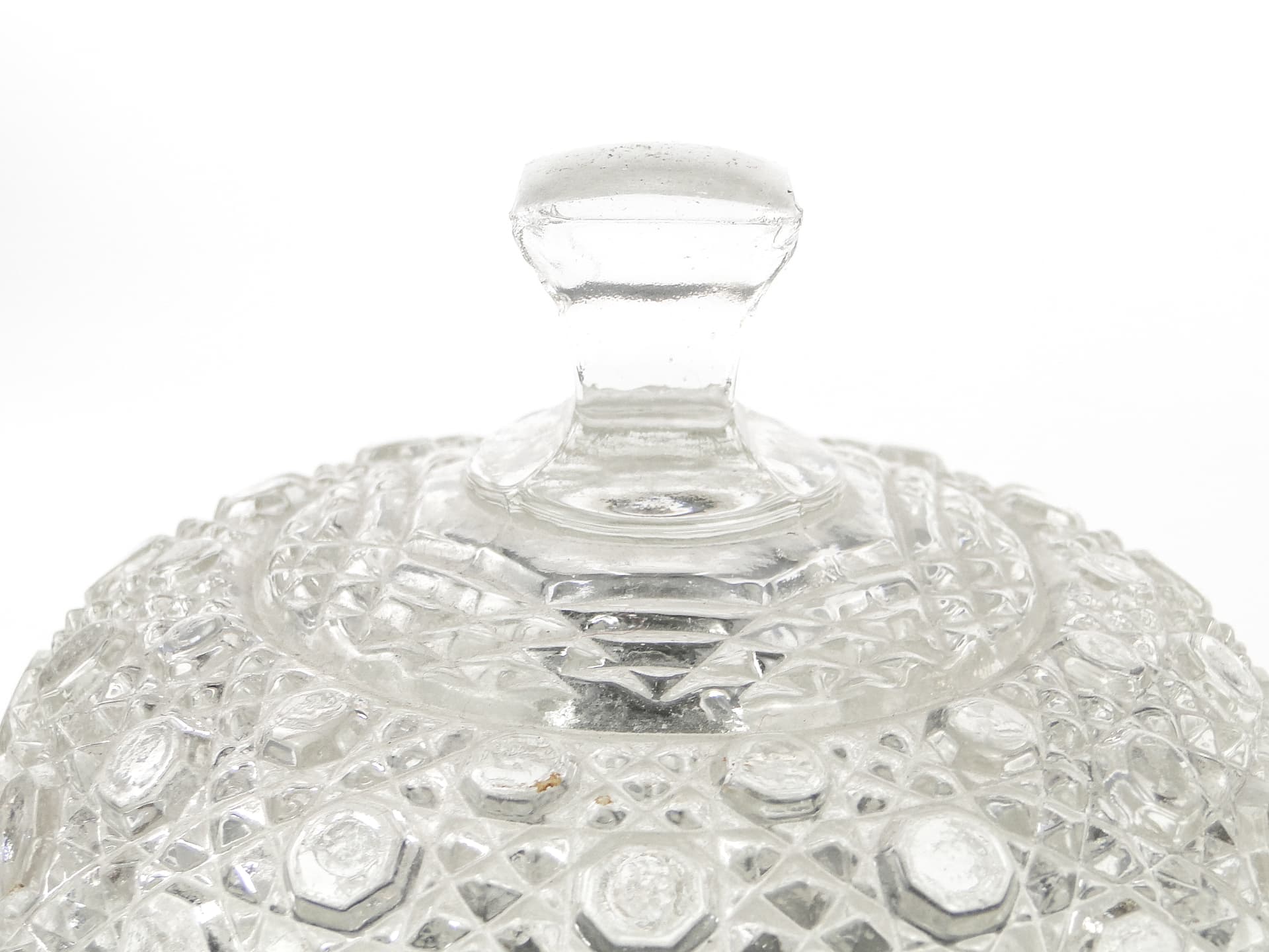 Pojemnik na ser lub masło Art Deco, szkło prasowane, Czechosłowacja, lata 50. - 108928