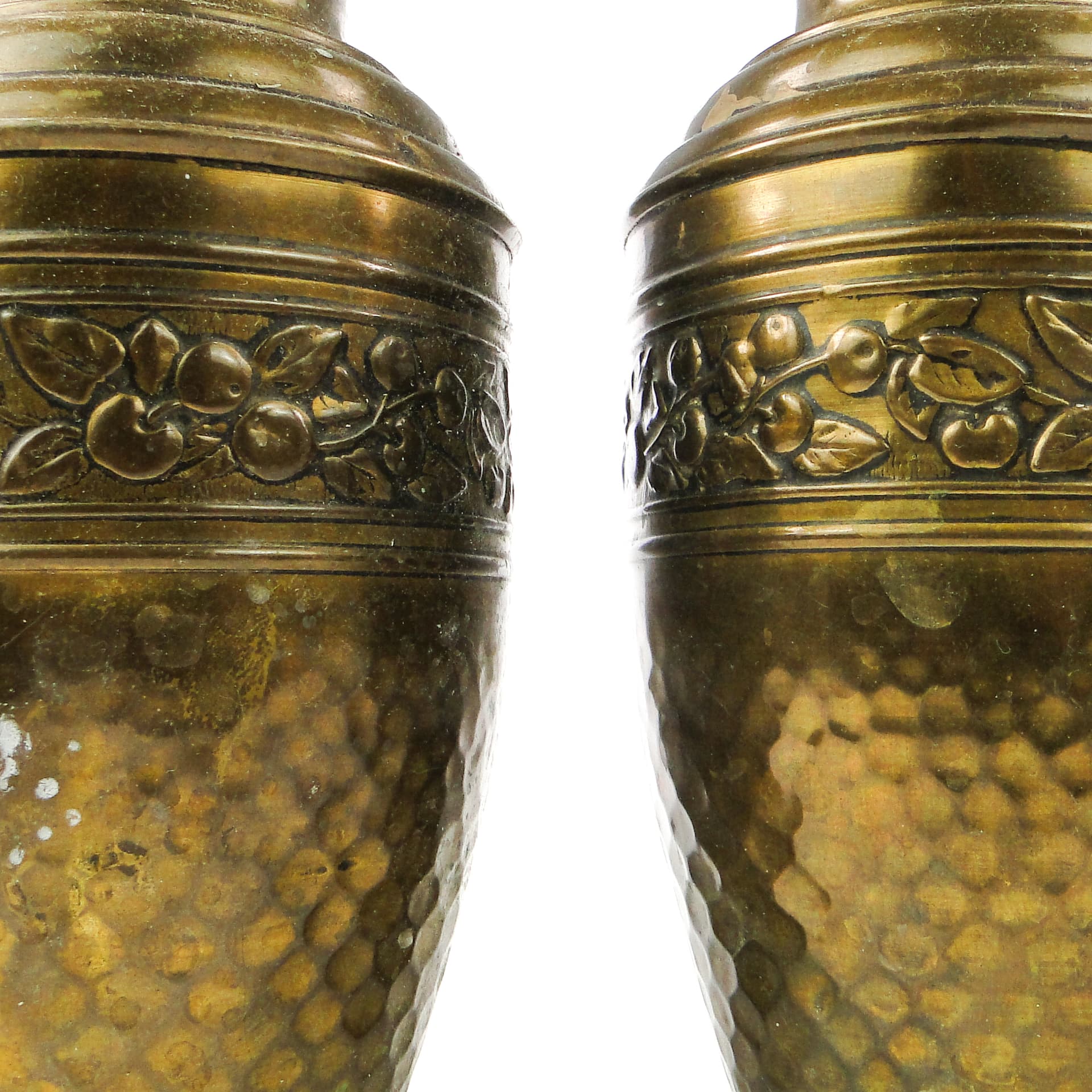 pair of Art Nouveau amphorae, brass, France, early 20th c. - 109015