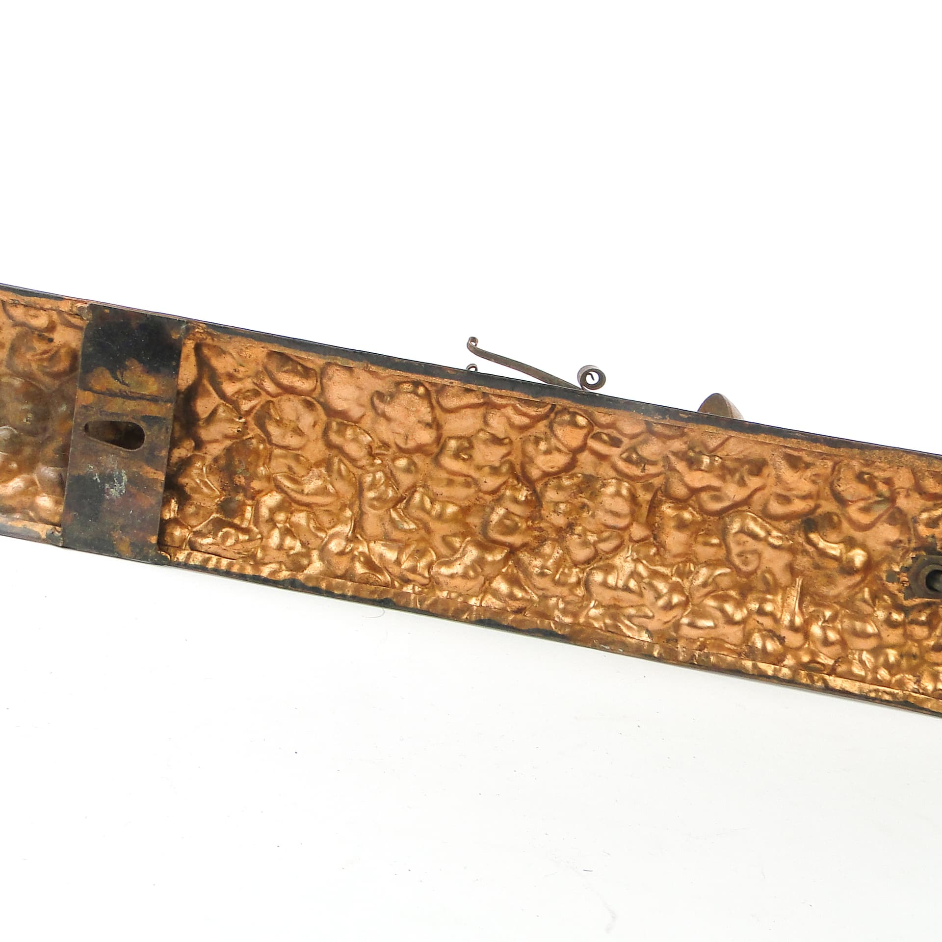 Wall sconce, postmodernism brutalism, hammered copper, Poland, 1970s. - 109093