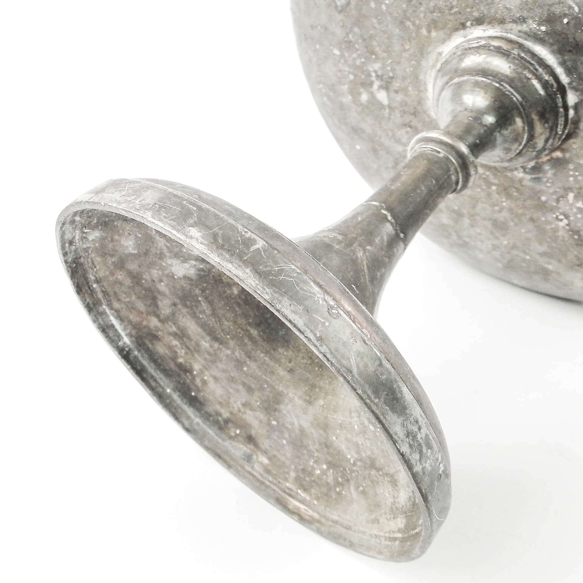 Art Deco pedestal centerpiece, silver-plated pewter, Germany, 1930s. - 109191