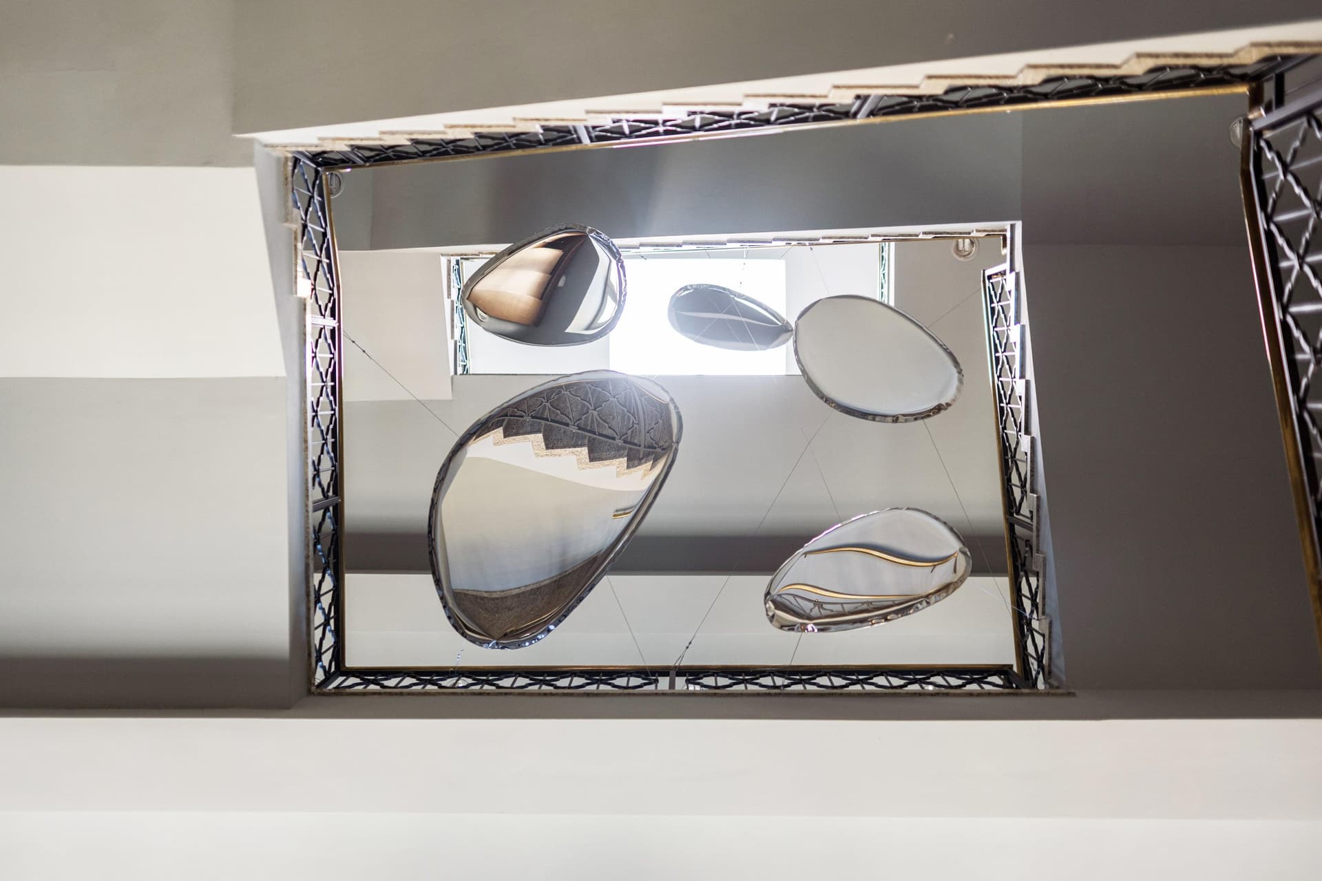 Wall mirror TAFLA O stainless steel silver O5, Zieta Studio - 119557