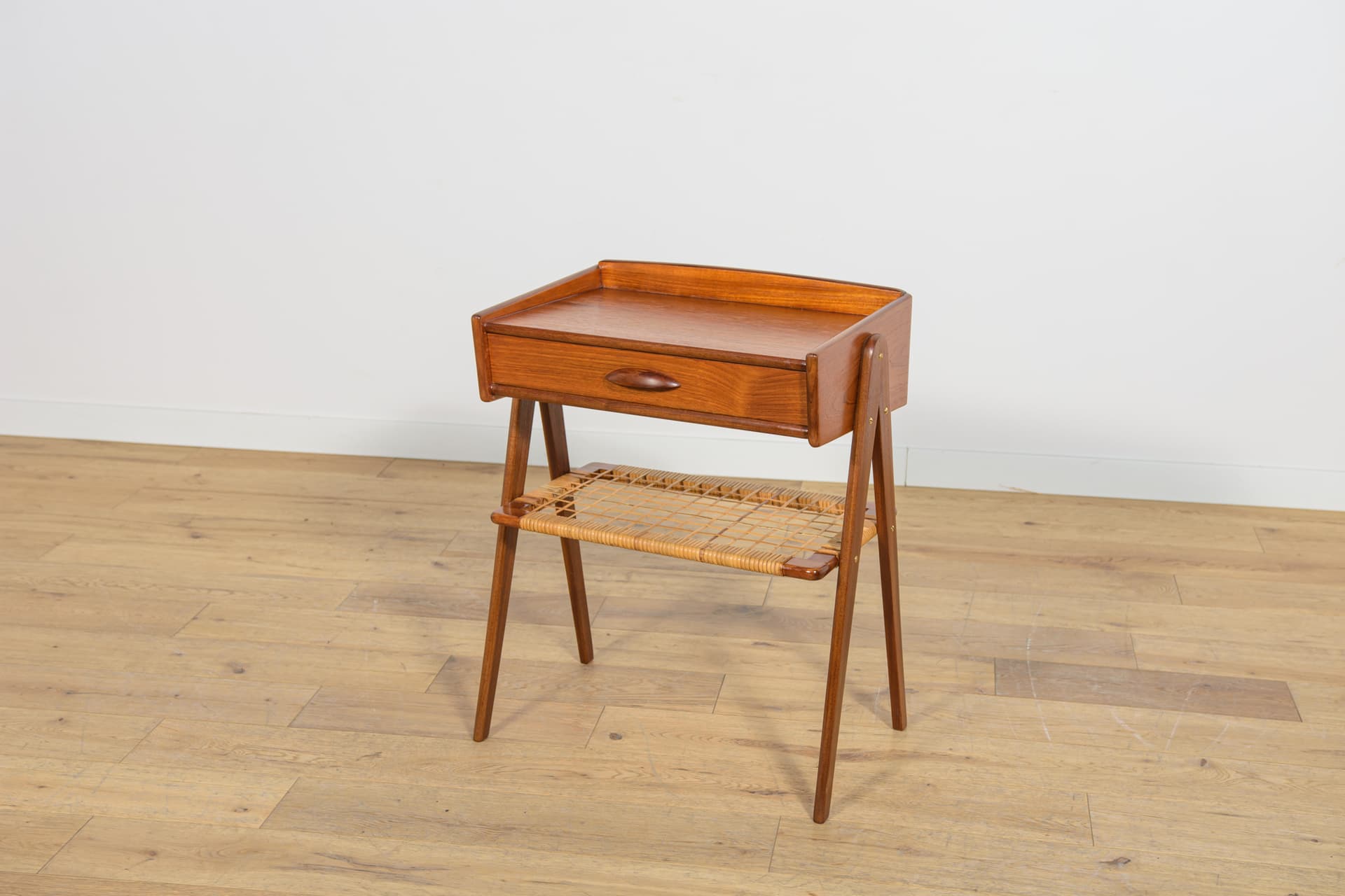 Para stolików nocnych, proj. Soren Rasmussen, Dania, lata 60. - 109681