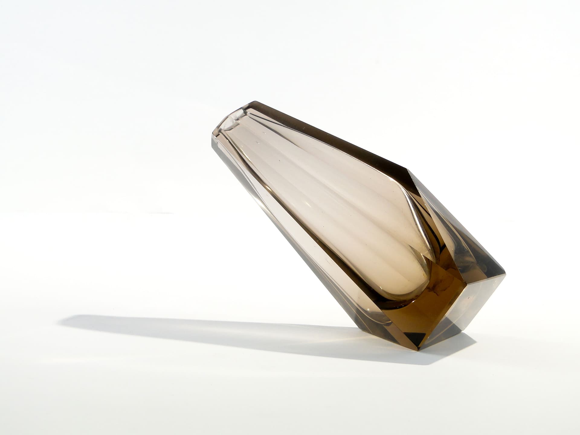 Wazon kryształowy, brązowy, Niemcy, lata 50. - 7837