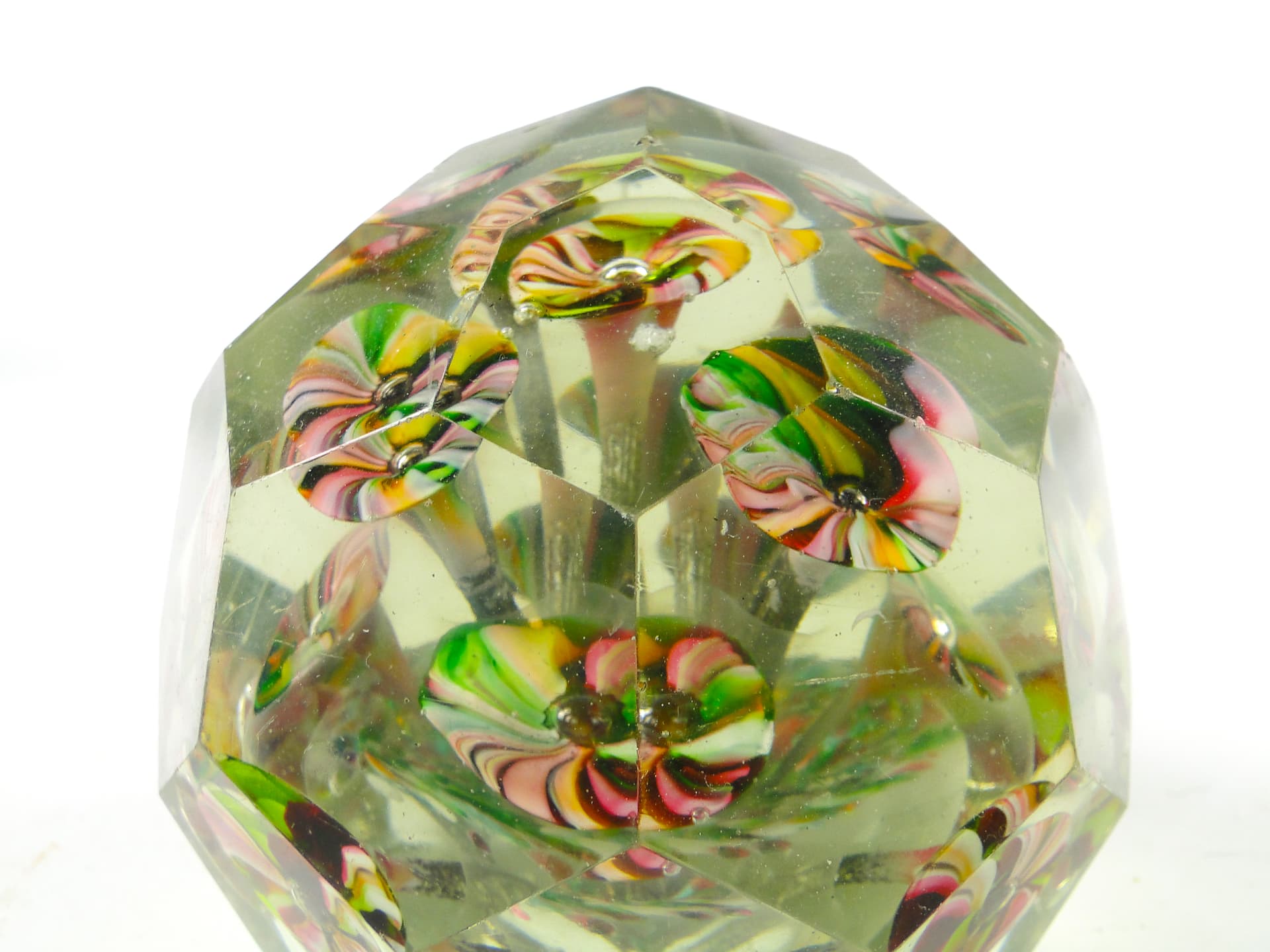 Paperweight, Bohemia, crystal, Czech Republic, 19th c. - 110639