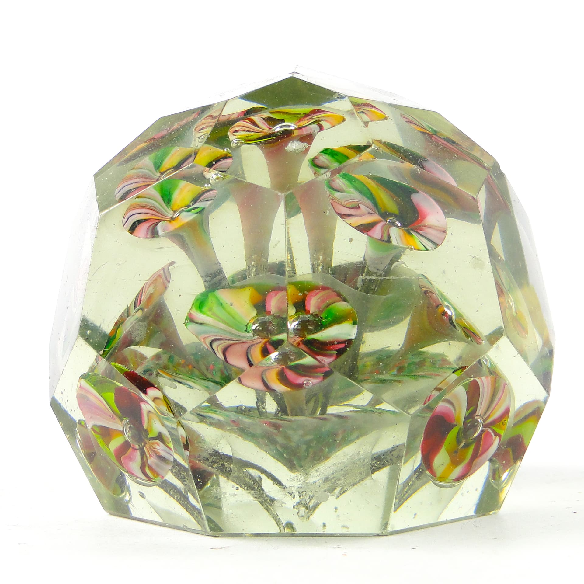 Paperweight, Bohemia, crystal, Czech Republic, 19th c. - 110638