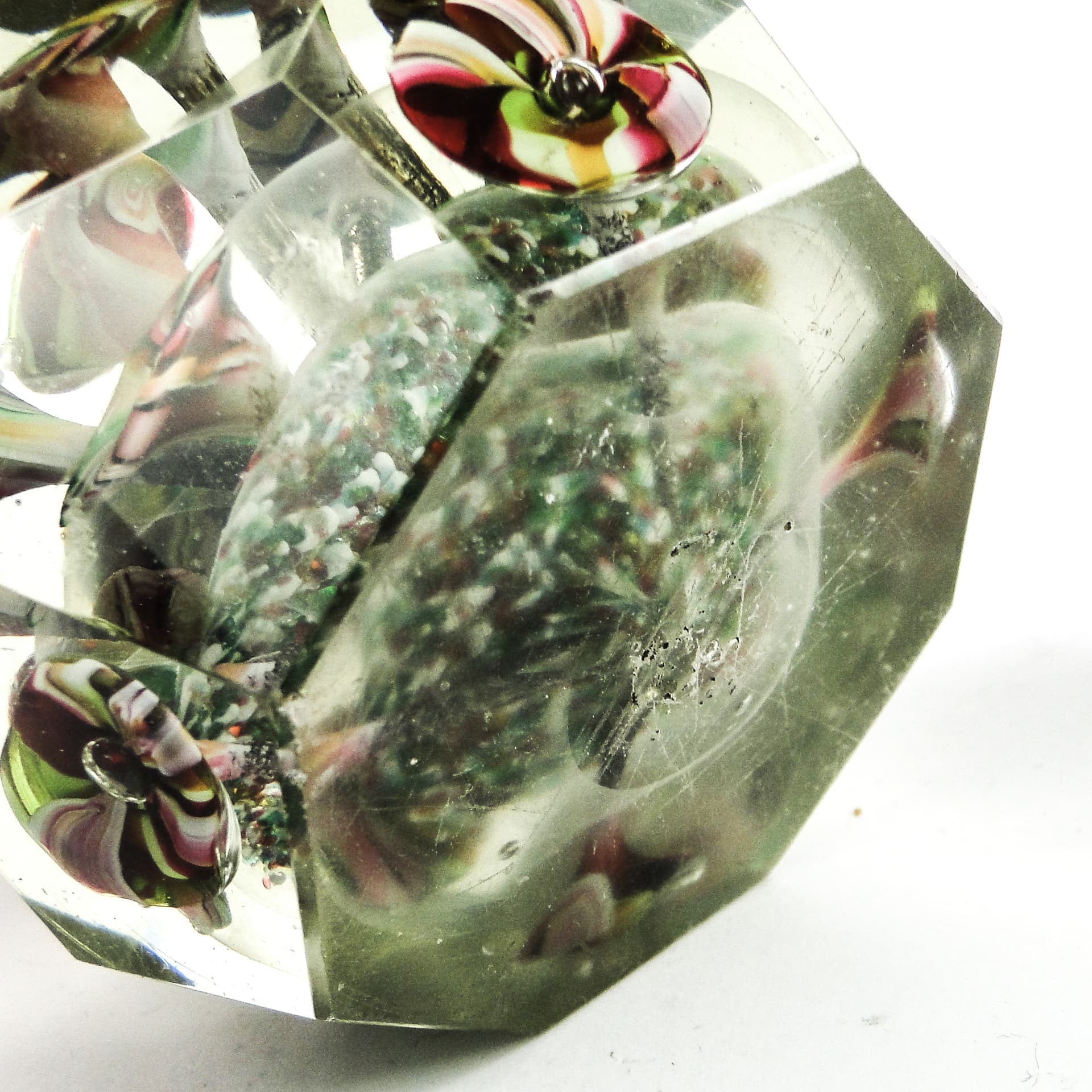 Paperweight, lead crystal, Bohemia, Czech Republic, 19th c. - 110659