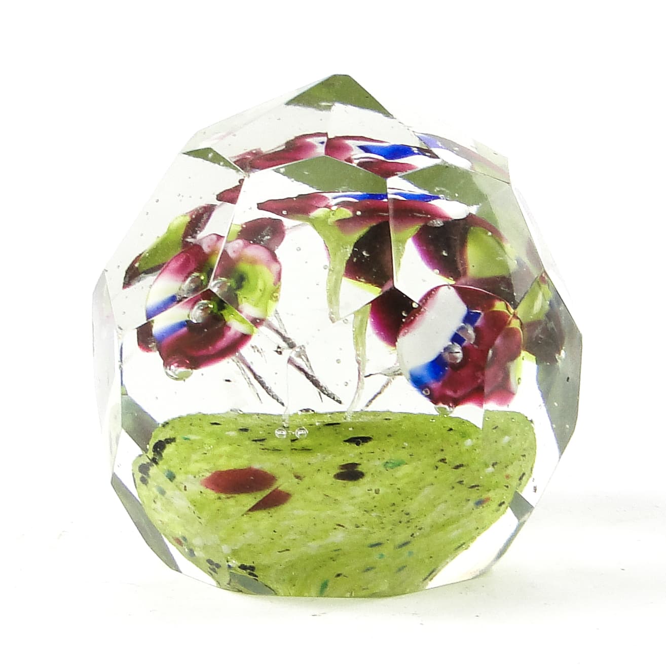 Paperweight, lead crystal, Bohemia, Czech Republic, 19th c. - 110652