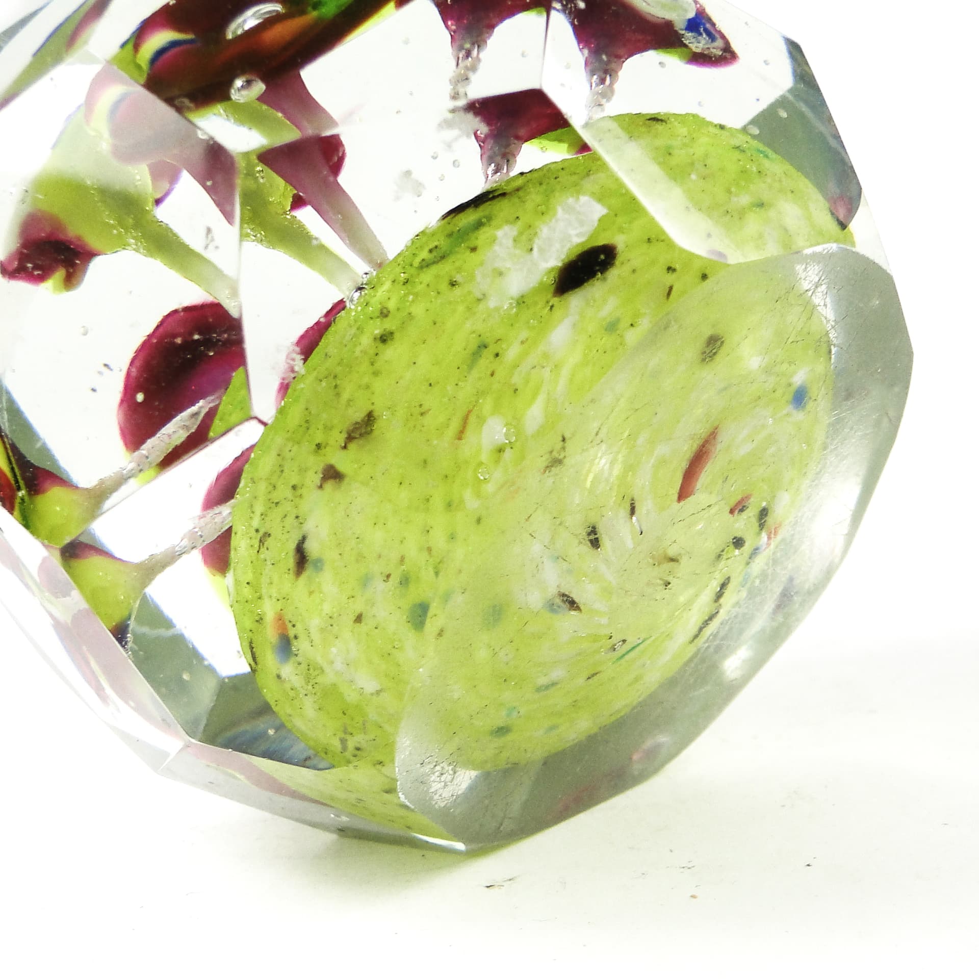 Paperweight, lead crystal, Bohemia, Czech Republic, 19th c. - 110660