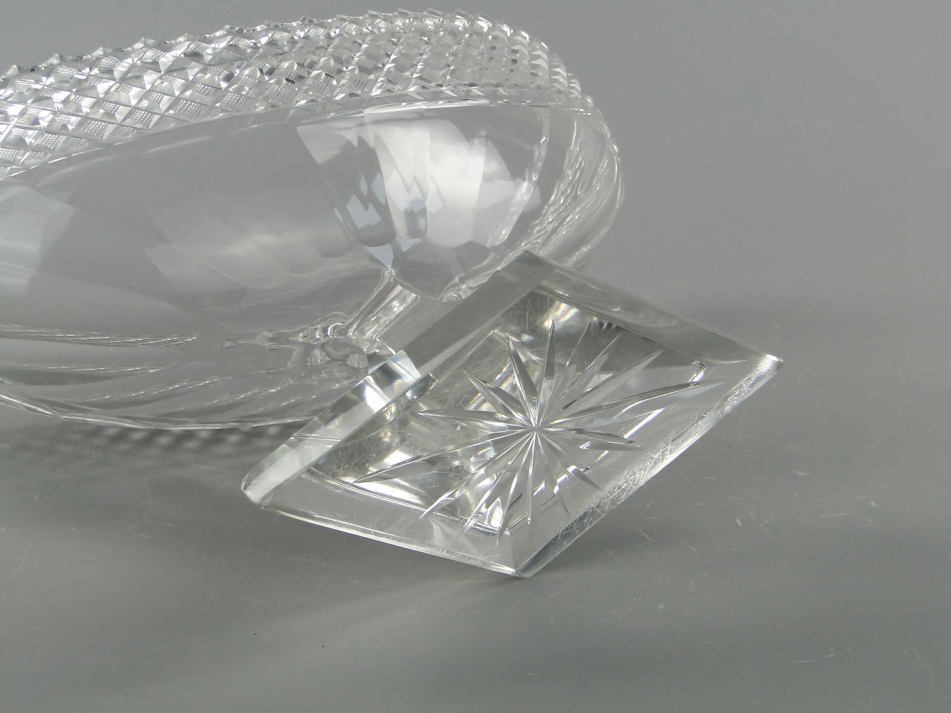 Wazon żardiniera, kryształ transparentny, Baccarat, Francja, początek XX w. - 7939