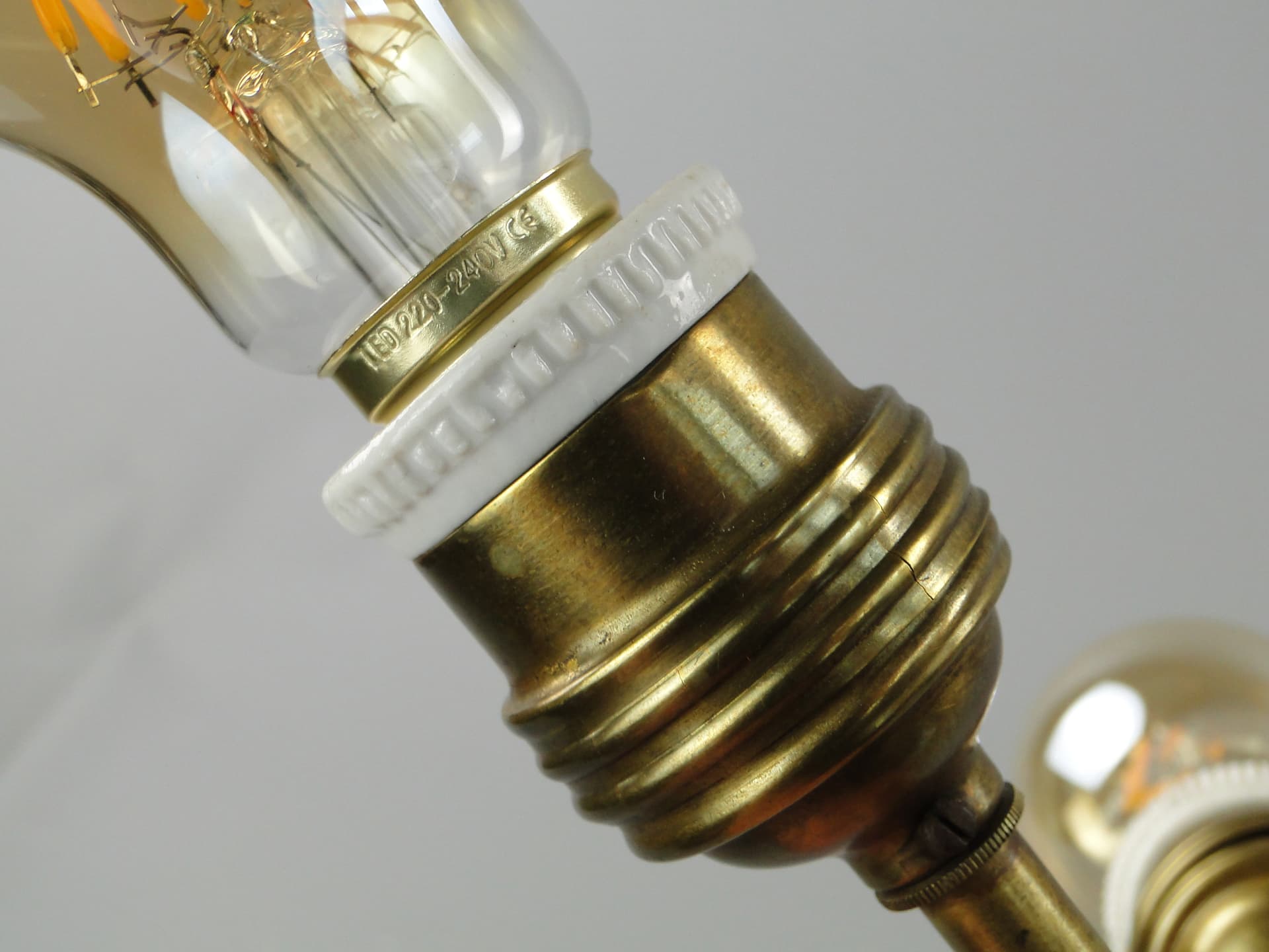 Lampa sufitowa Art Deco, mosiądz złoty, Polska, początek XX w. - 7955