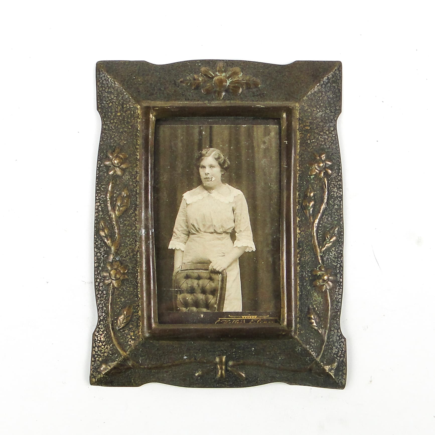 Art Nouveau wall frame, brass, Sweden, early 20th c. - 111831