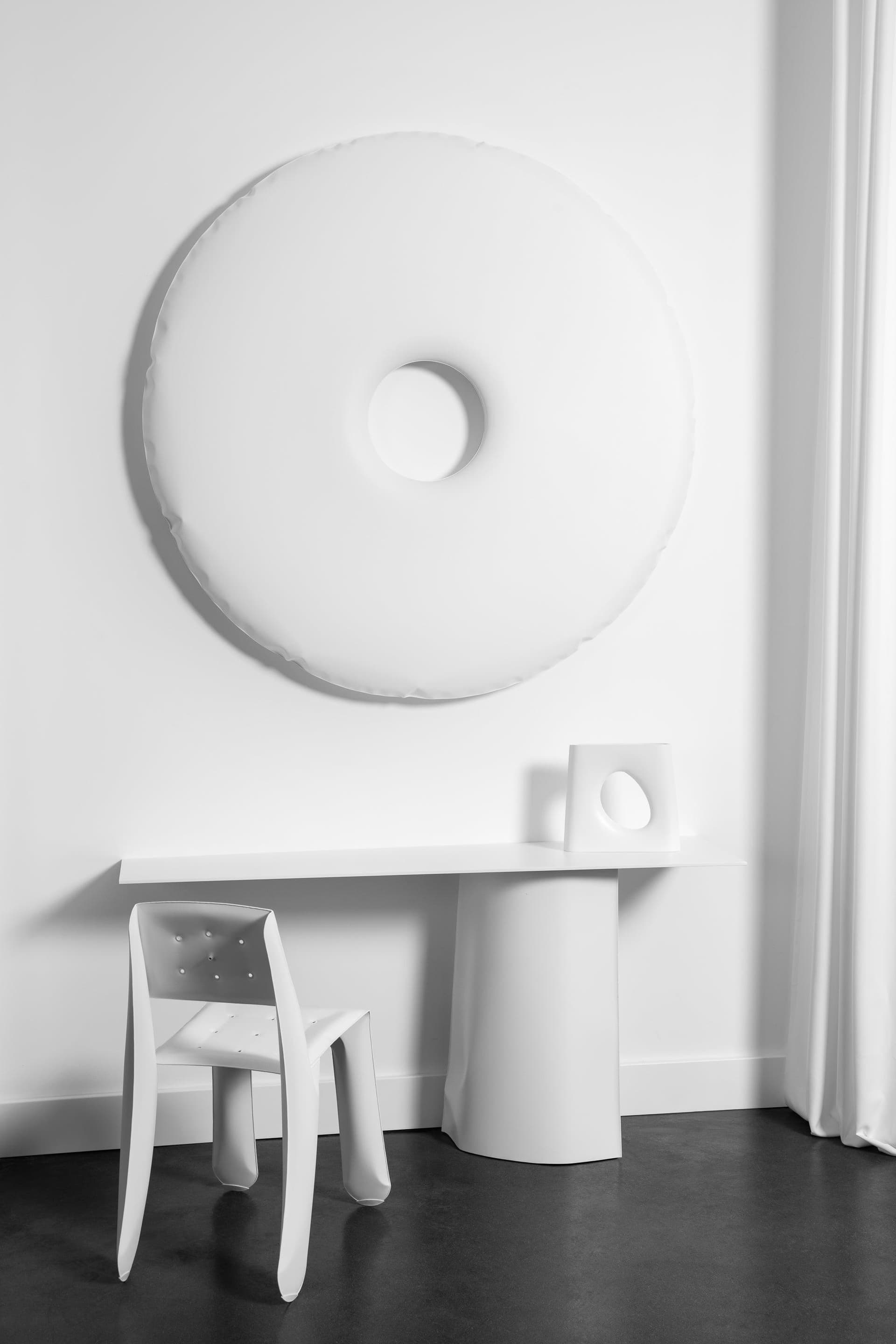 Lustro ścienne RONDO mat białe 75 cm, Zieta Studio - 117366