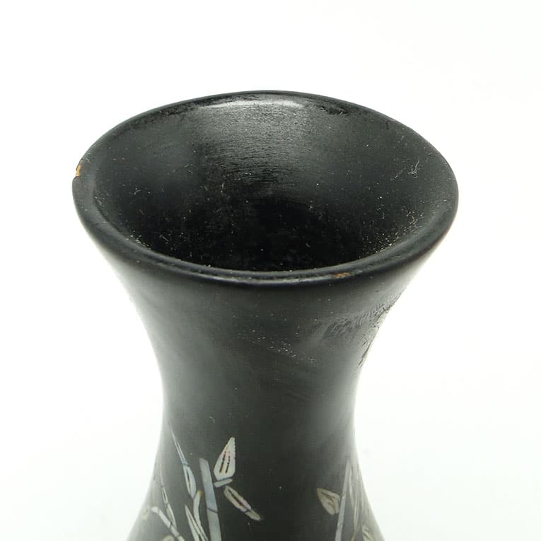 Wazon Oriental, laka czarna, aplikacja z masy perłowej, Japonia, lata 50. - 112481