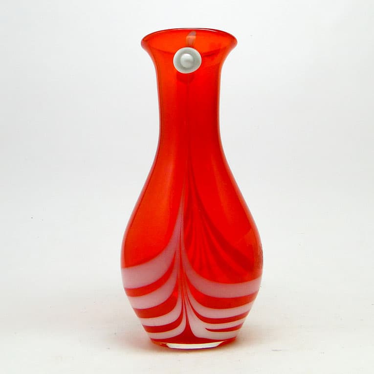Wazon z oczkiem, mid-century modern, szkło czerwone, proj. L. Fiedorowicz, Polska, lata 70. - 113604