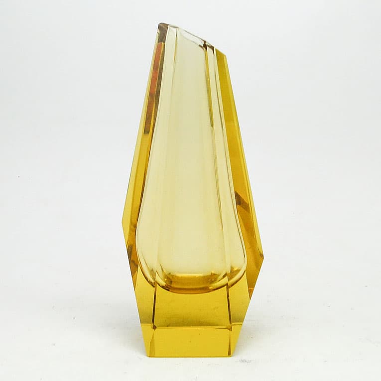 Wazon Art Deco, kryształ żółty, proj. J. Hoffmann, Czechosłowacja, lata 30. - 113654