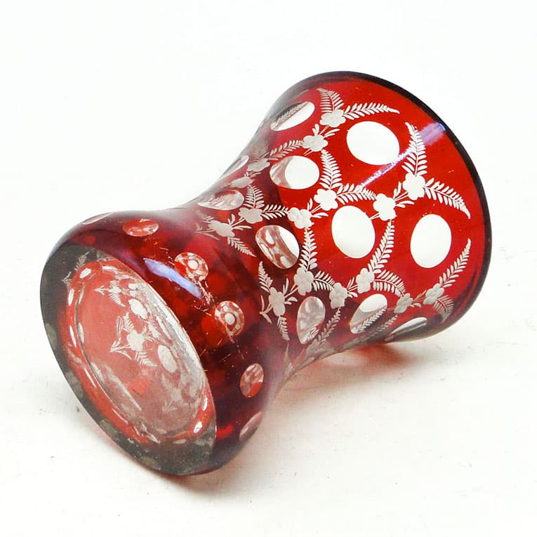 Szklenica Biedermeier, szkło czerwone, Czechy, XIX w. - 113971