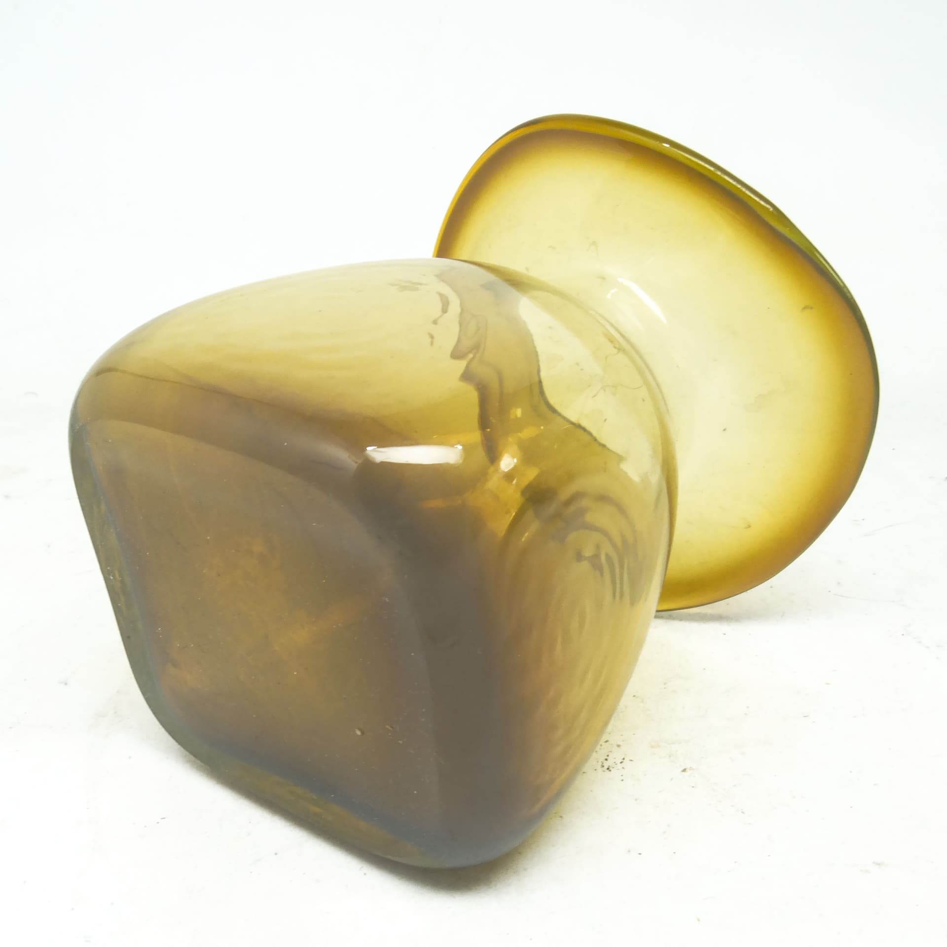 Wazon kapelusz, mid-century modern, szkło, Polska, lata 70. - 114016