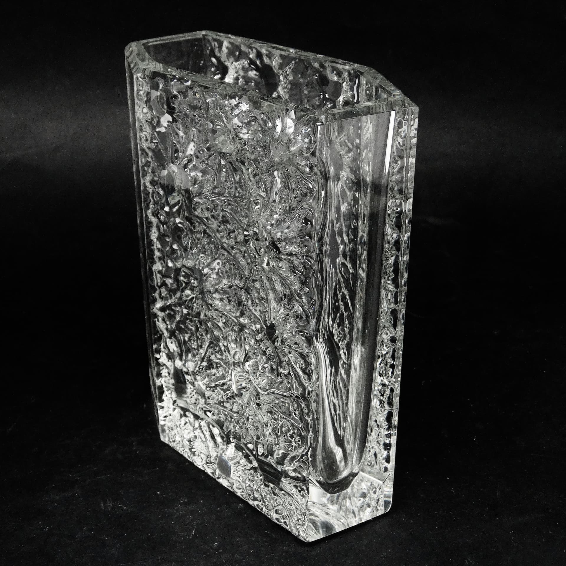 Wazon mid-century modern, proj. V. Hanus, Czechosłowacja, lata 60. - 114856