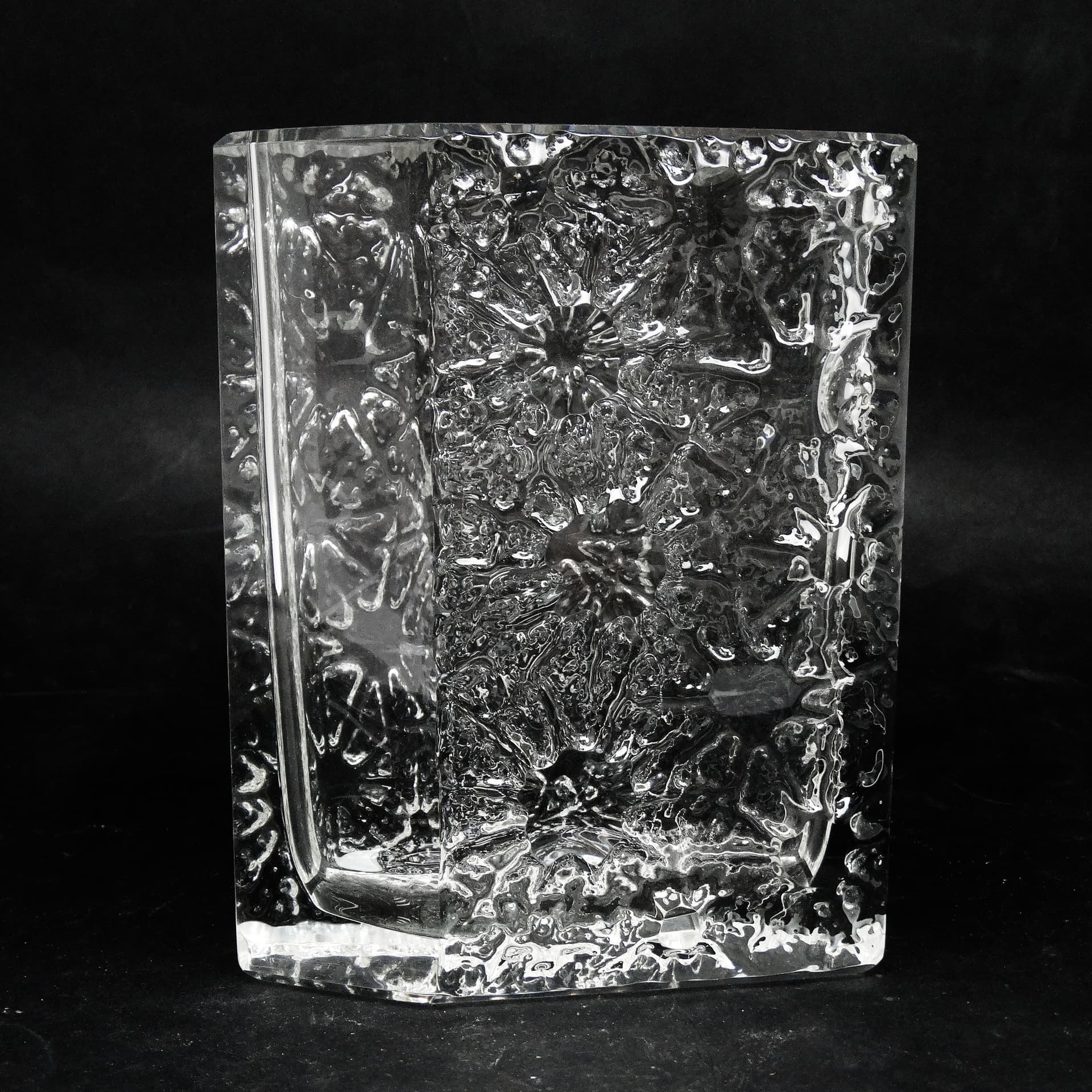 Wazon mid-century modern, proj. V. Hanus, Czechosłowacja, lata 60. - 114854