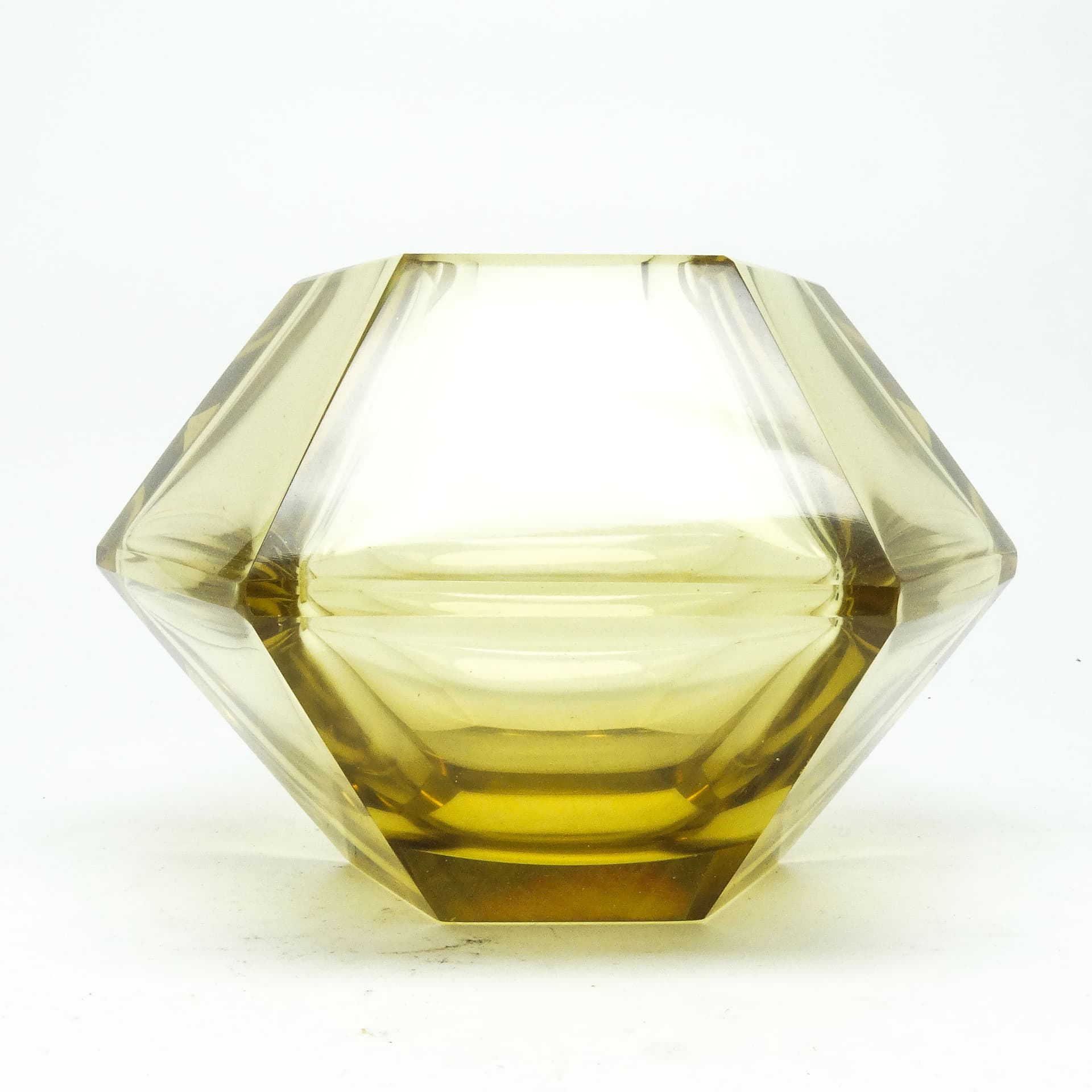 Wazon Art Deco, kryształ cytrynowy, proj. R. Hlousek, Moser, Czechosłowacja, lata 30. - 115114