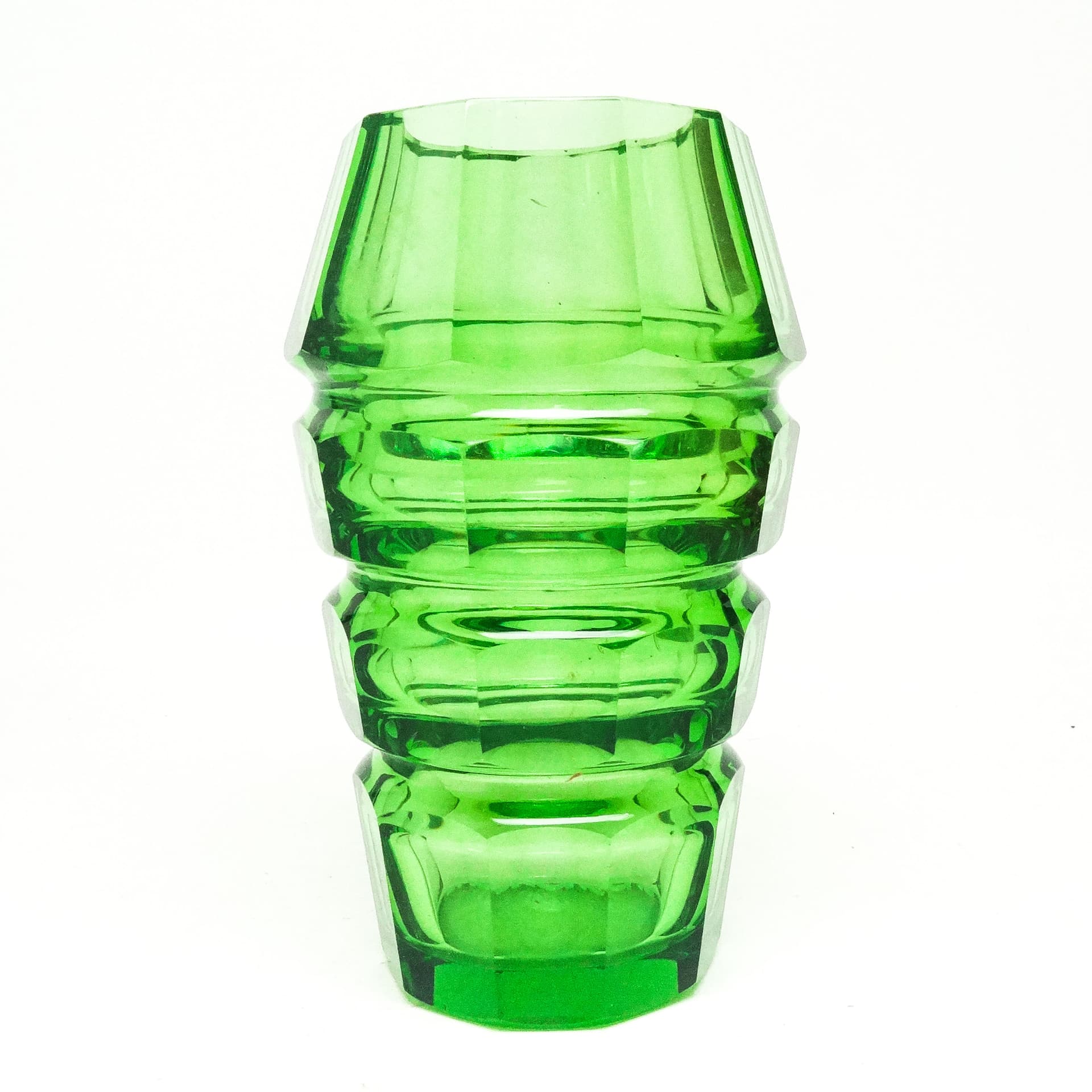 Wazon Art Deco, kryształ zielony, proj. J. Hoffmann, Czechosłowacja, lata 30. - 115541