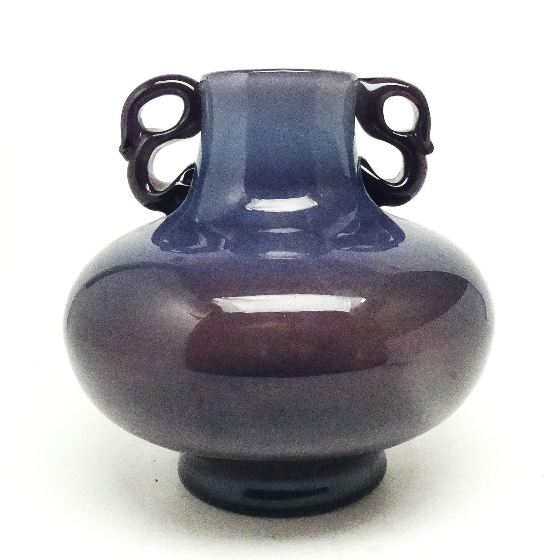 Wazon modernizm, szkło fioletowe, proj. J. Słuczan-Orkusz, Polska, lata 70. - 115835