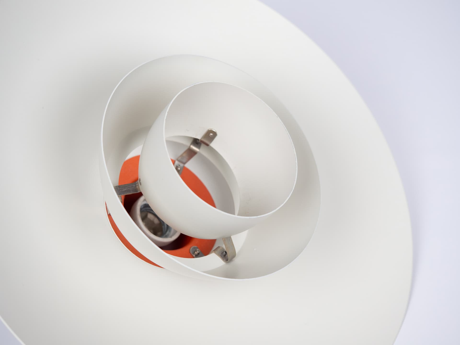 Biała lampa wisząca PH 4/3, proj. P. Henningsen dla Louis Poulsen, Dania, lata 60. - 122835