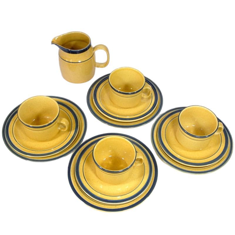 Żółty serwis stołowy, proj. A. Campi dla Laveno Richard Ginori, Włochy, lata 70. - 8328
