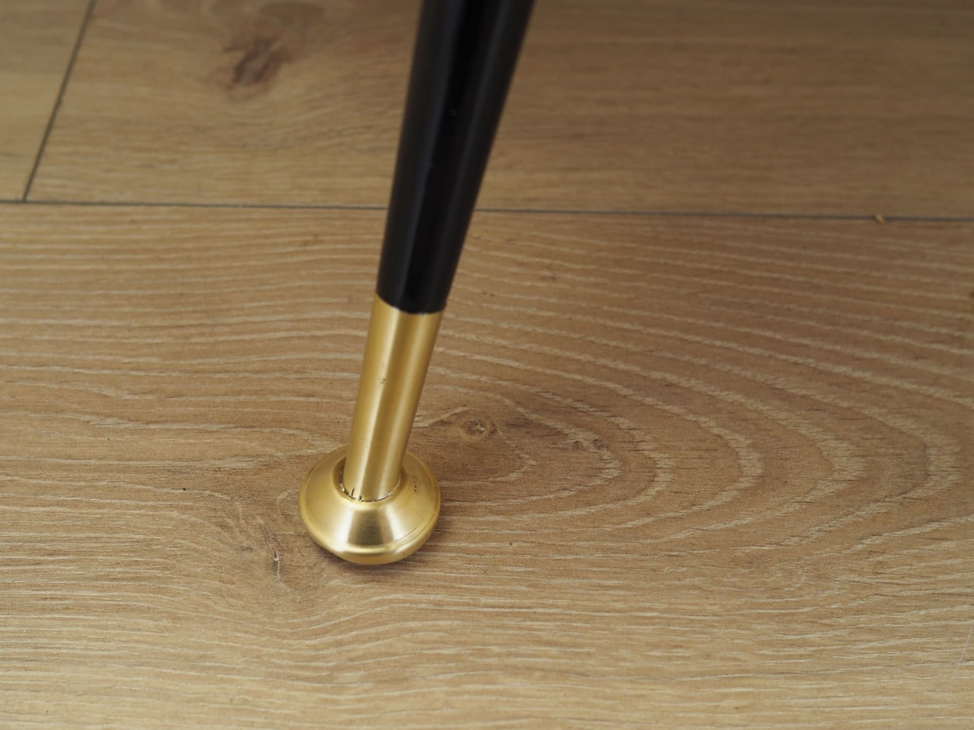 Fotel, żółty sztruks, metal czarny, Włochy, lata 70. - 123881