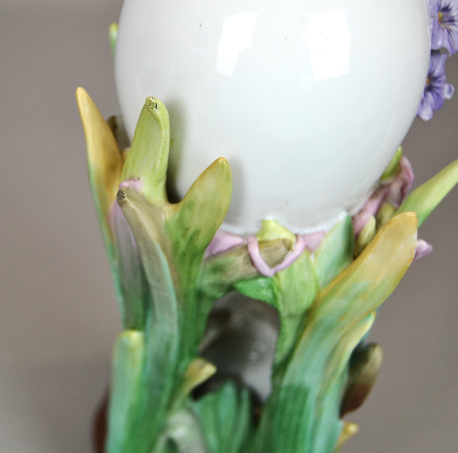 Vase Art Nouveau, white porcelain, KPM, Germany, early 20th c. - 1014