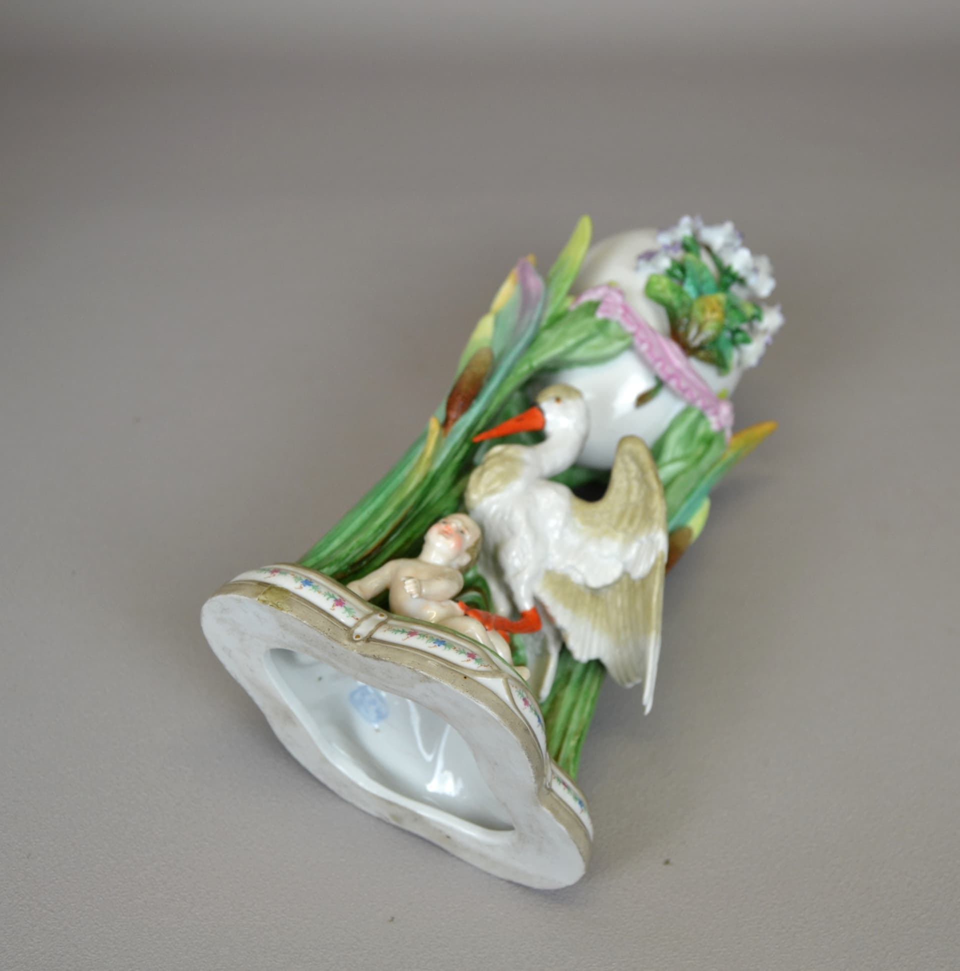 Vase Art Nouveau, white porcelain, KPM, Germany, early 20th c. - 1013