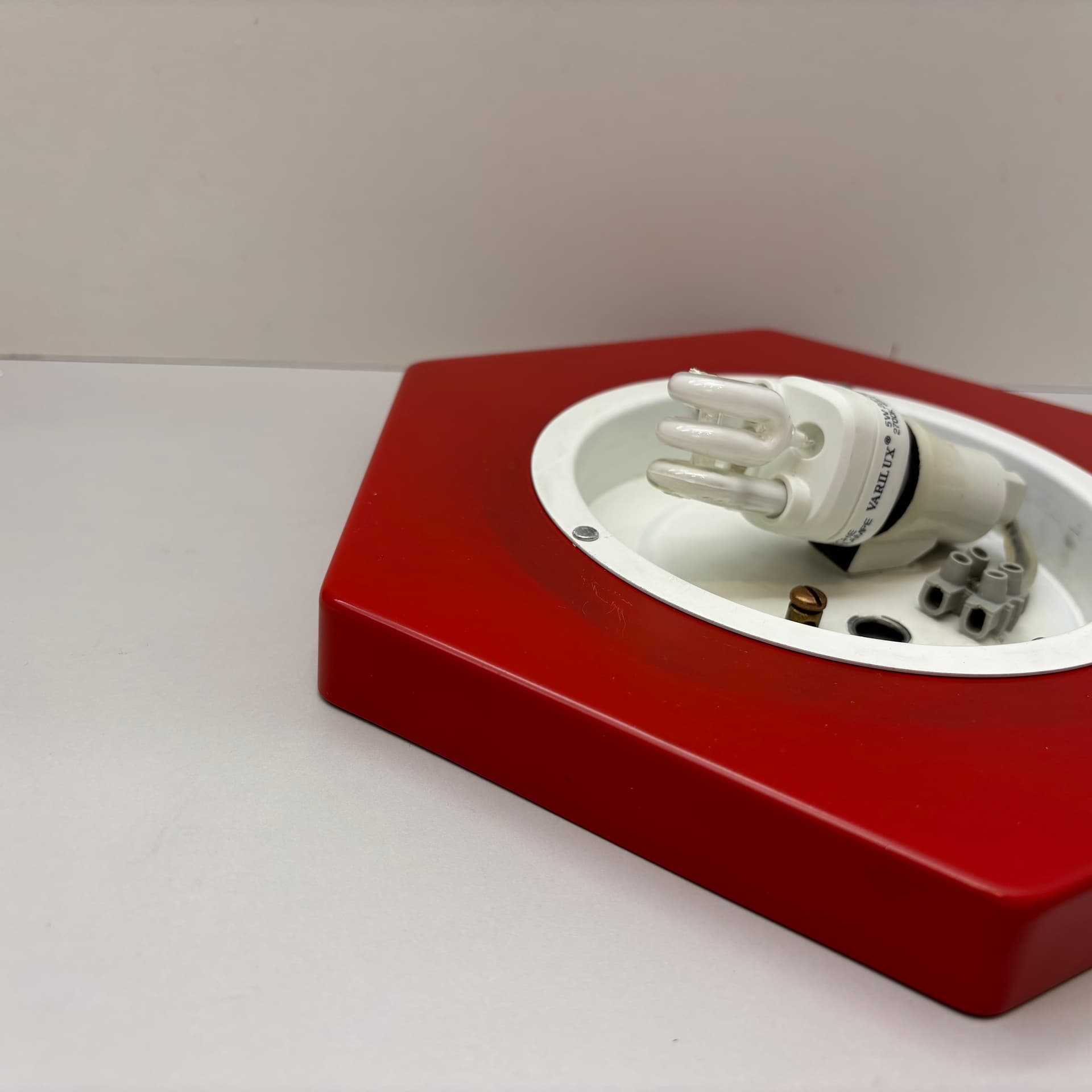 Kinkiet, Neuhaus Leuchten, czerwony, metal, szkło, proj. Rolf Kruger, Niemcy, lata 70. - 124259