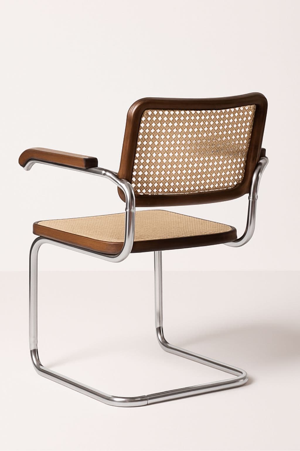 Krzesło z giętej stali z podłokietnikami wg proj. M.Breuer, Bauhaus, brązowe - 130390