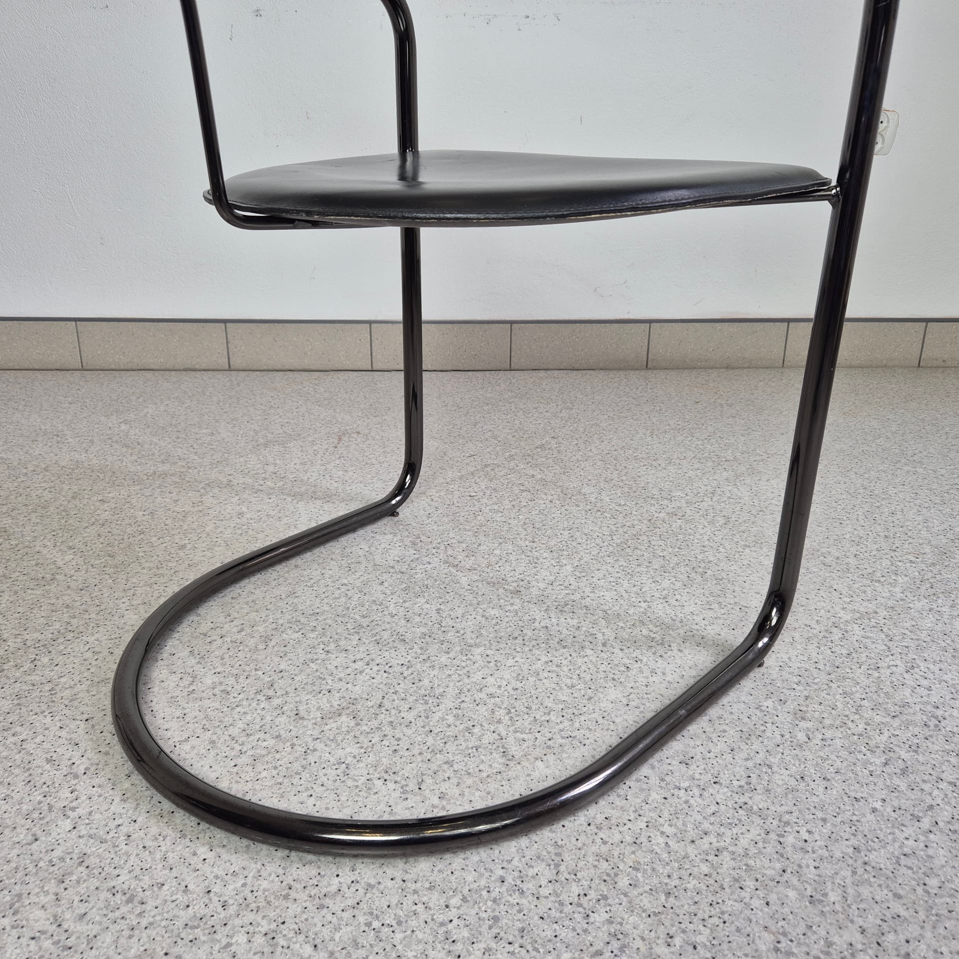 Chair Canasta, black leather, black metal, Arrben, Italy, 1970s. - 125015