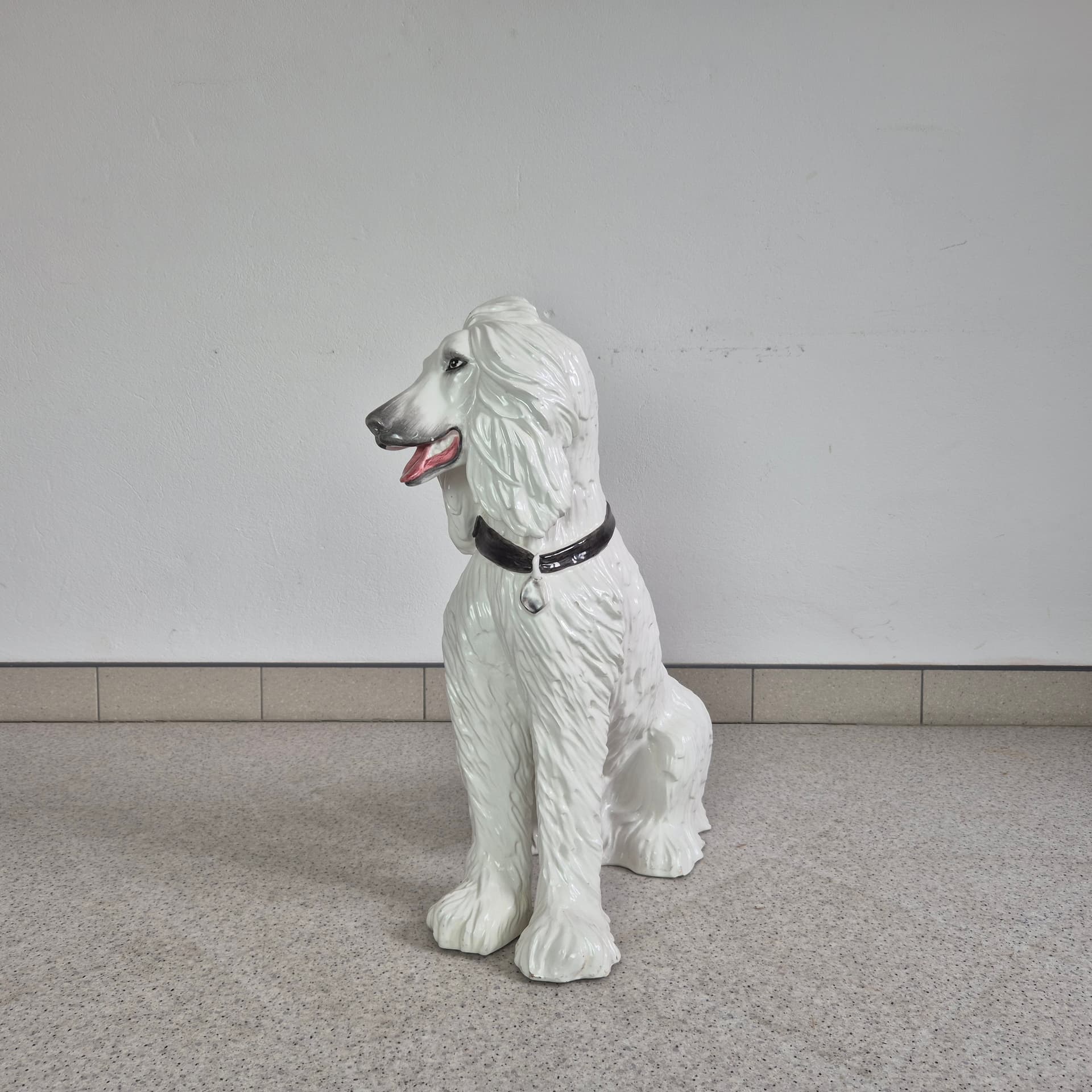 Afghan Hound Figurine, ivory white ceramic, Italy, 1970s. - 125165