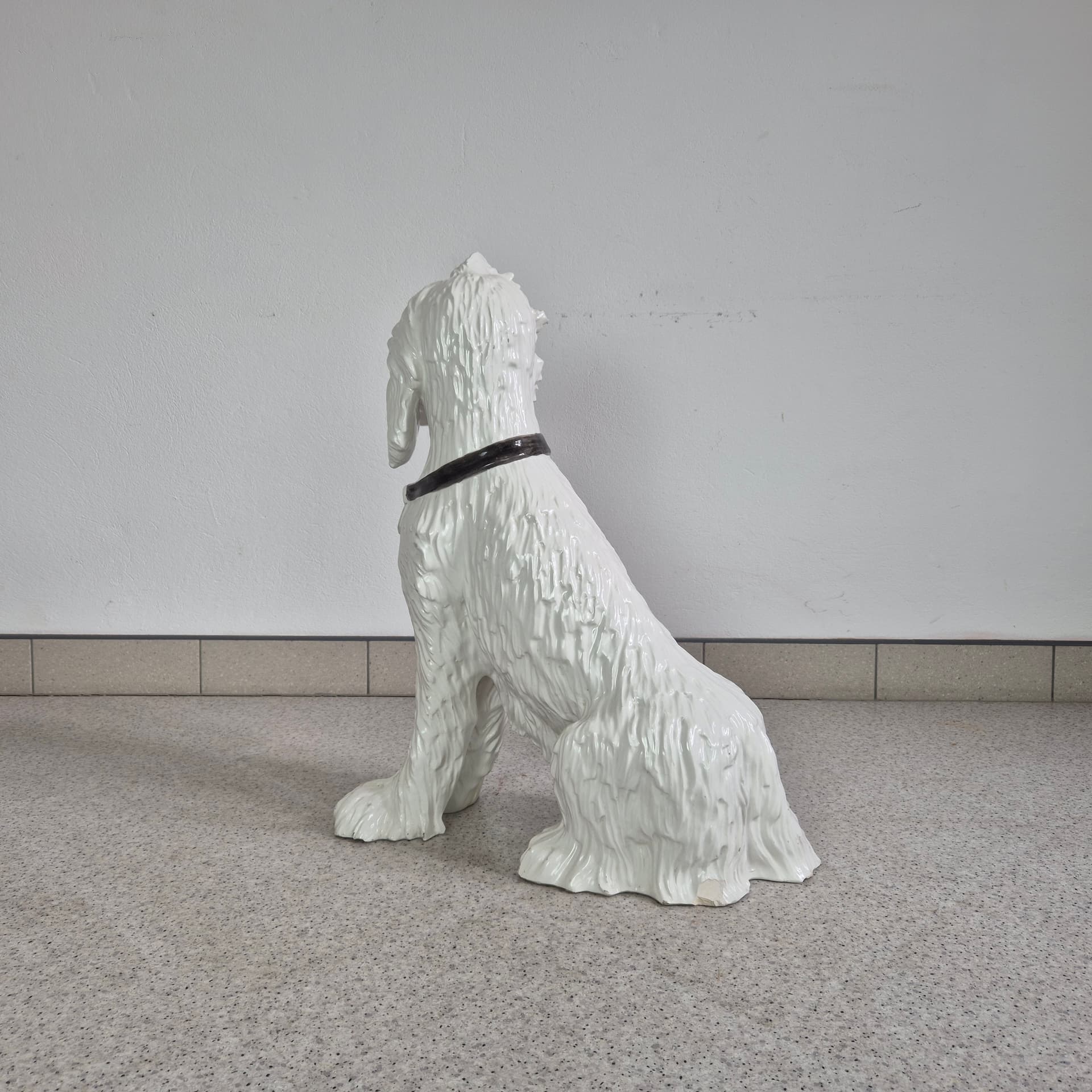 Afghan Hound Figurine, ivory white ceramic, Italy, 1970s. - 125168