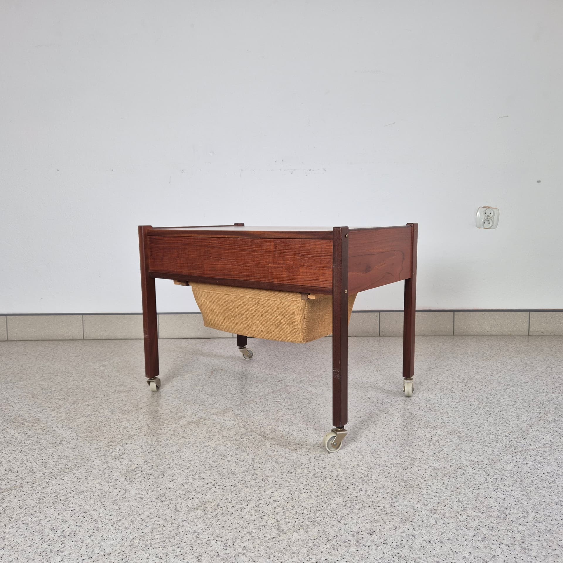 Niciak, tek, brązowy, Dania, lata 60. - 125228