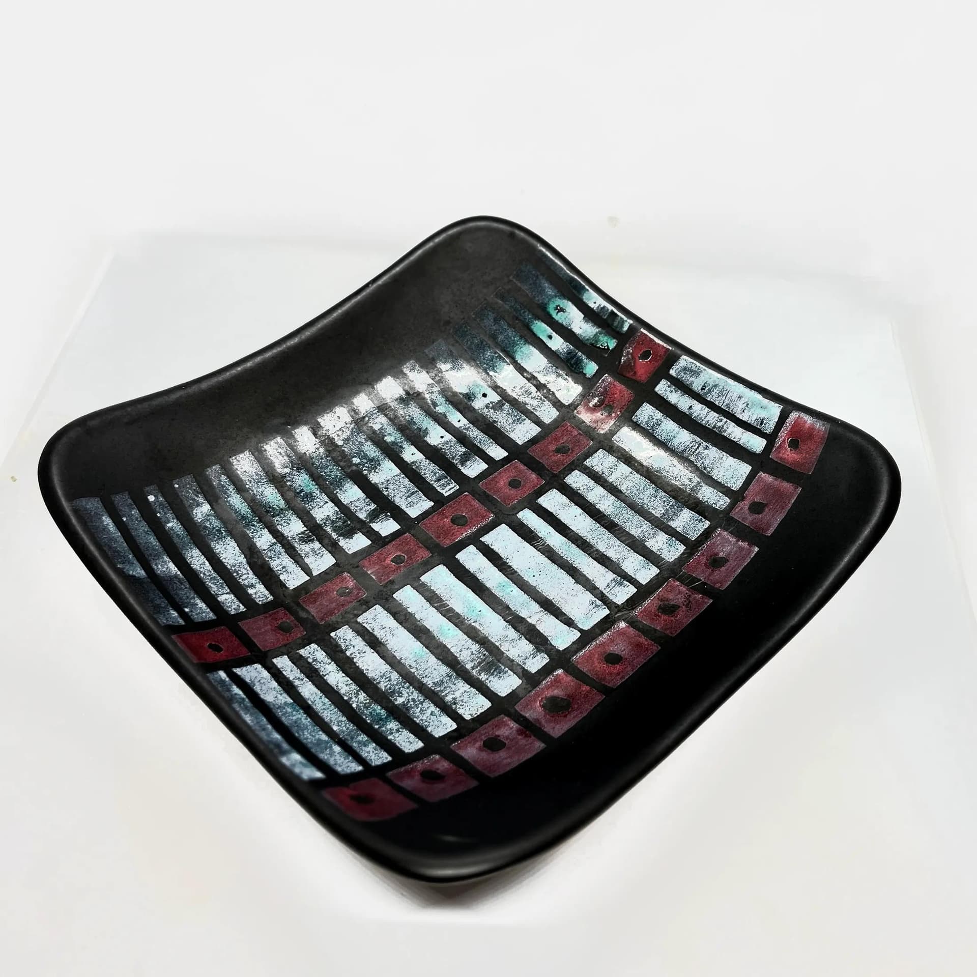 Bowl Strehla, black stoneware, Strehla Keramik, Germany, 1970s. - 126232