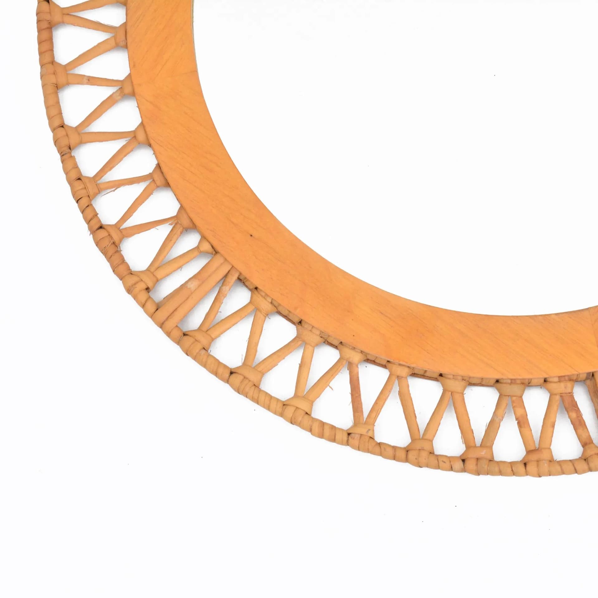 Wall Mirror Round, beige, beech, rattan, Denmark, 1970s. - 126215