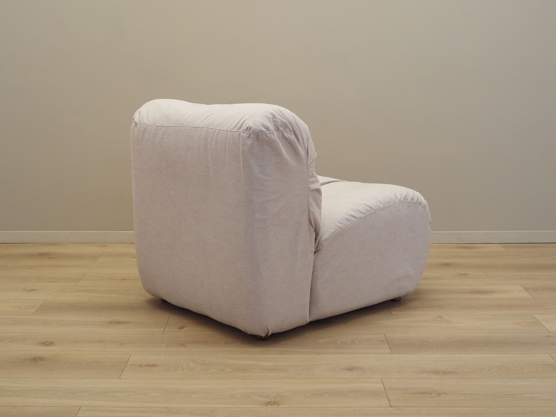 Armchair, beige fabric, Italy, 1970s. - 125945