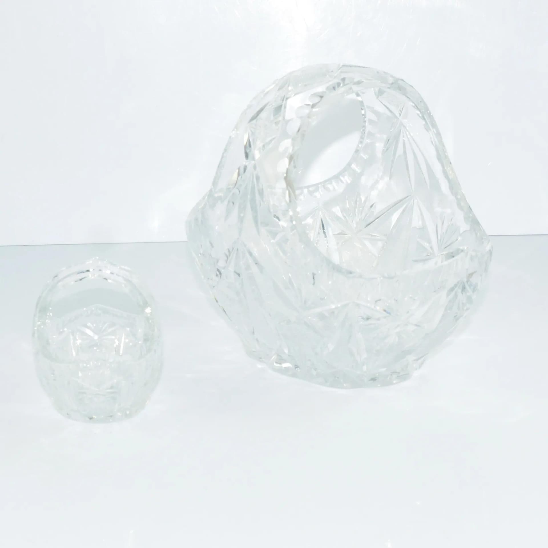 Pair of baskets, transparent crystal glass, Julia Glassworks, Poland, 1980s. - 125981
