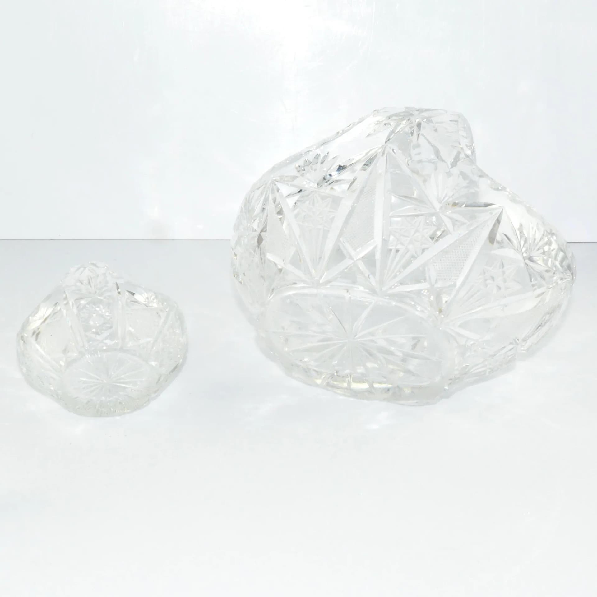 Pair of baskets, transparent crystal glass, Julia Glassworks, Poland, 1980s. - 125984