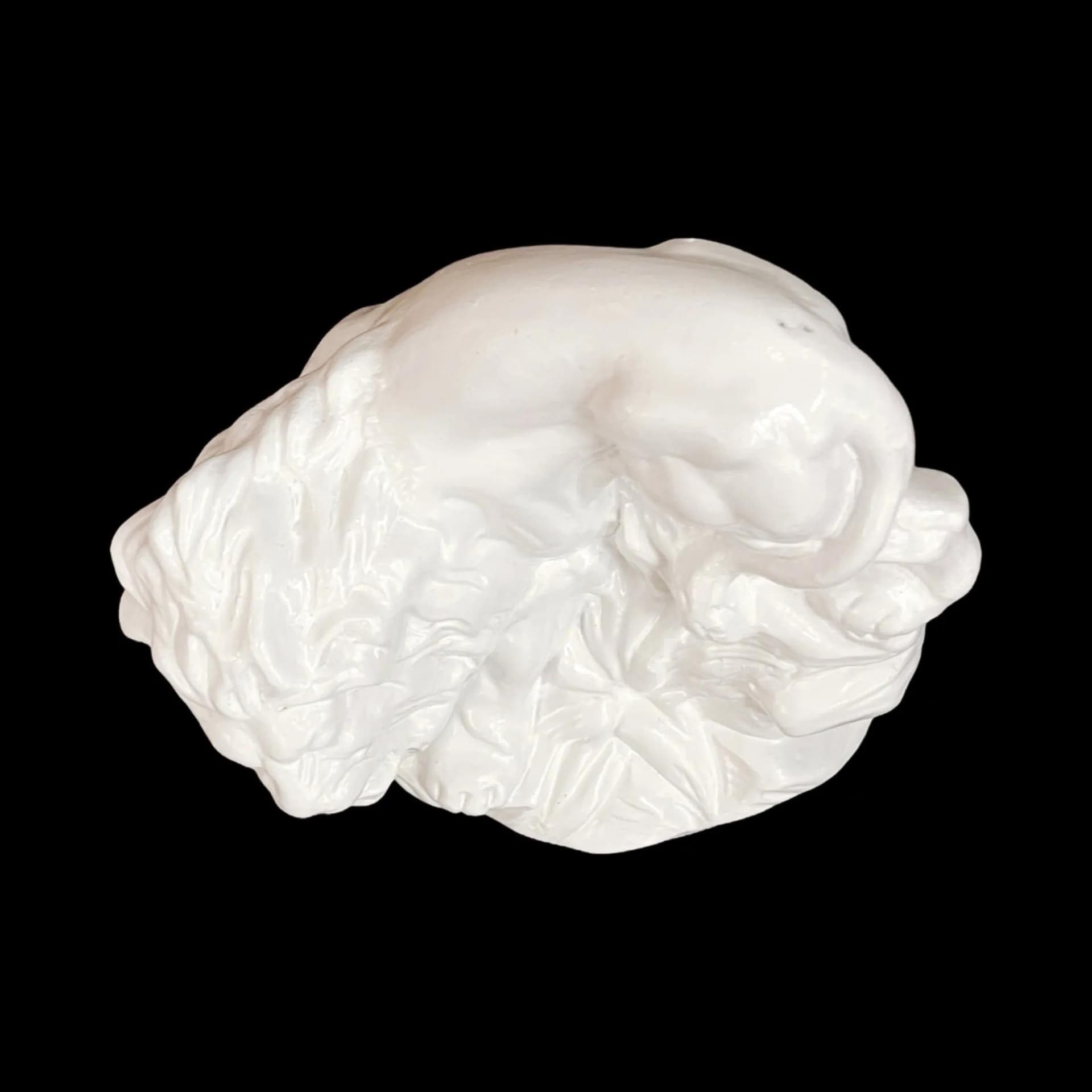 Figura lwa art déco, biały, ceramika, Czechy, początek XX w. - 129443