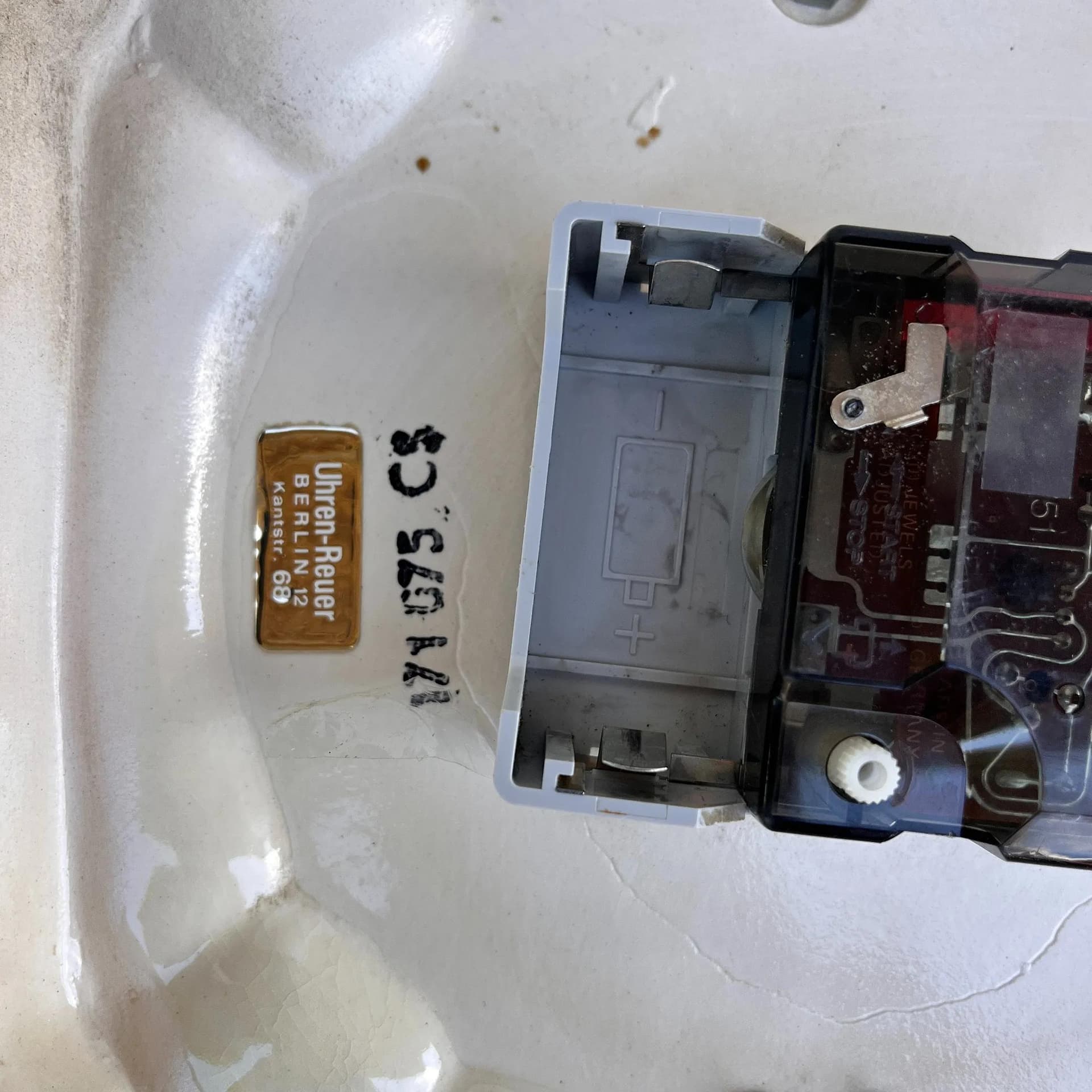 Zegar ścienny Europa, brązowy, ceramika, Niemcy, lata 70. - 129228