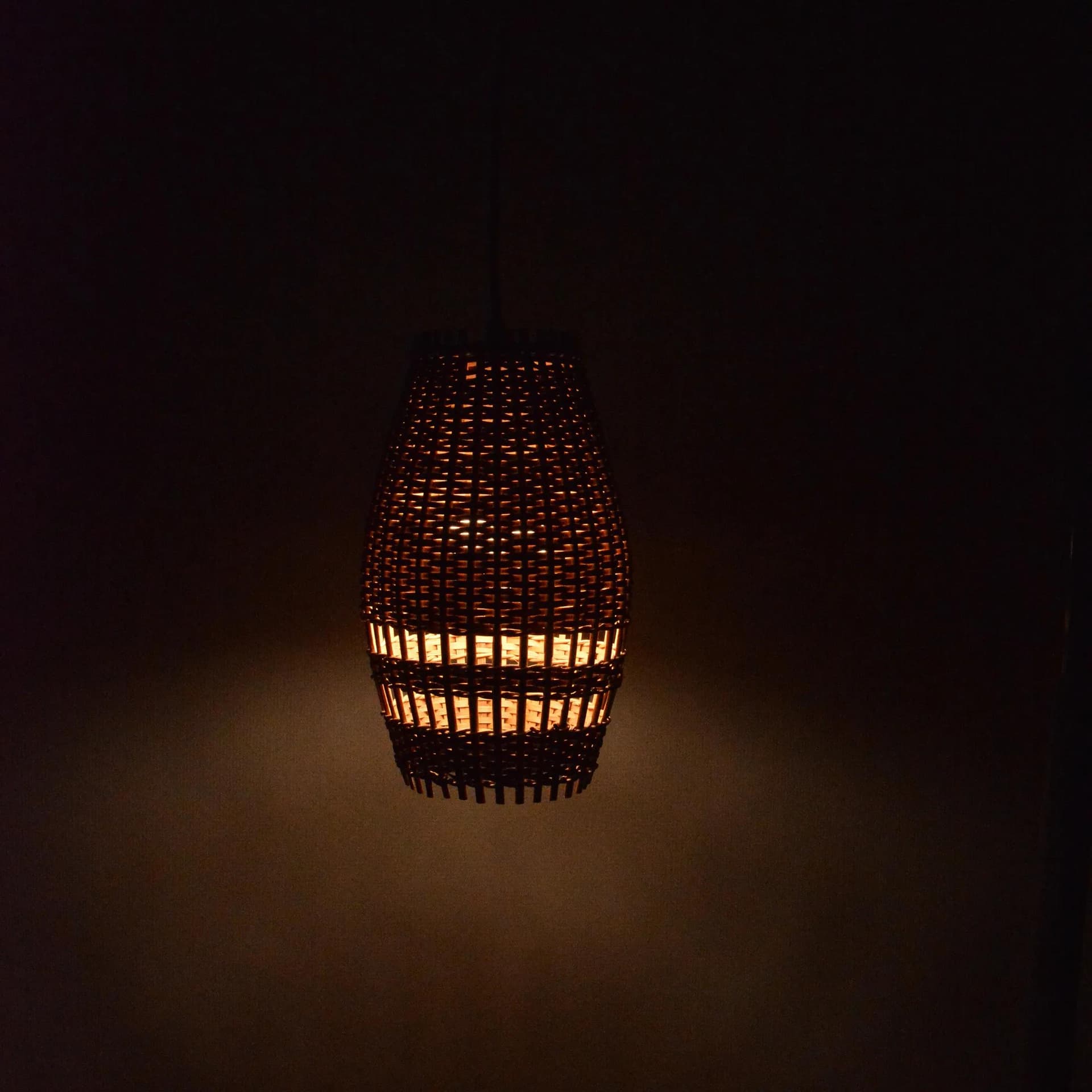 Lampa sufitowa, brązowy rattan, Dania, lata 60. - 128852